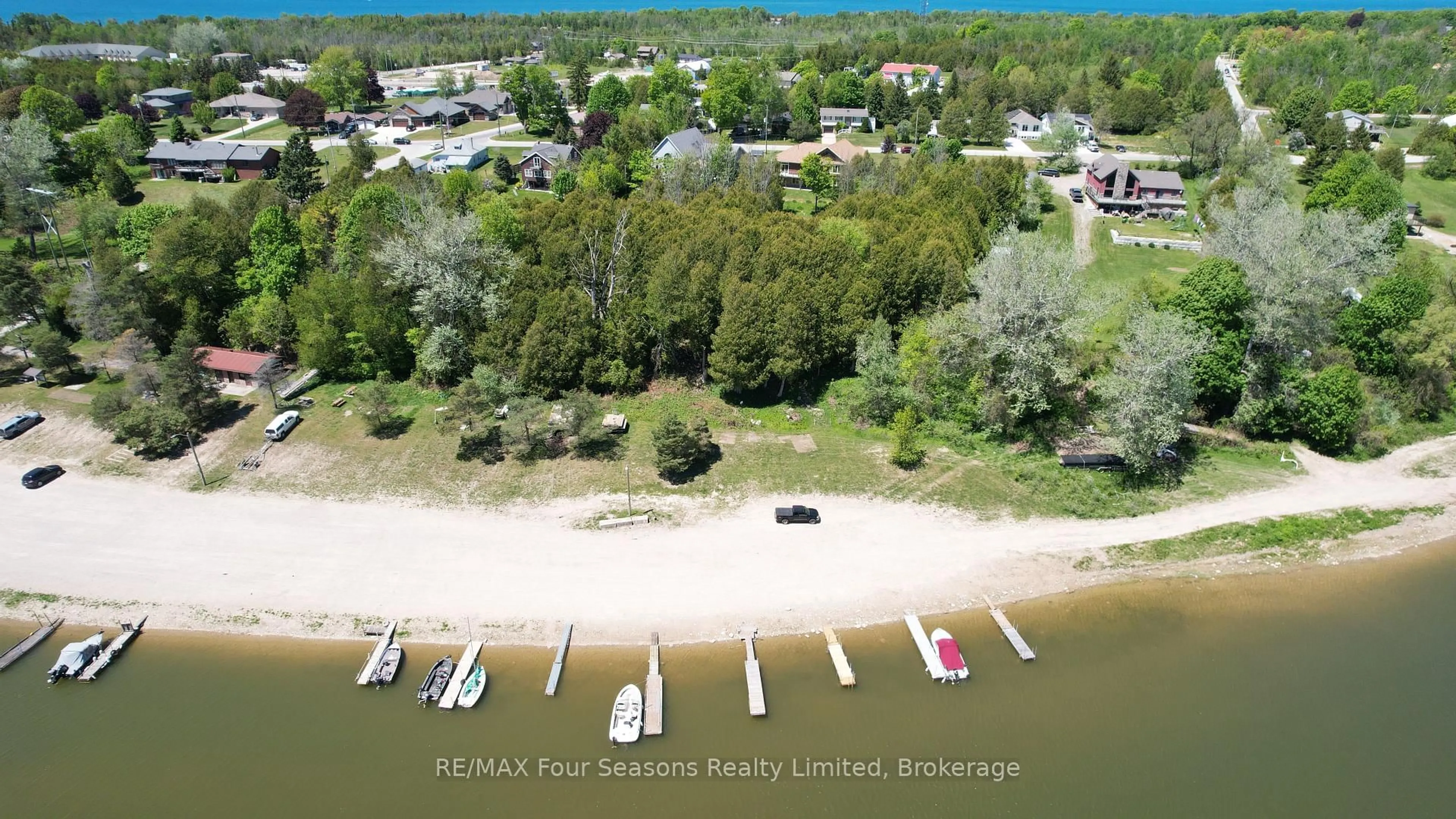 A pic from outside/outdoor area/front of a property/back of a property/a pic from drone, water/lake/river/ocean view for 229 S Rankin St, Saugeen Shores Ontario N0H 2L0