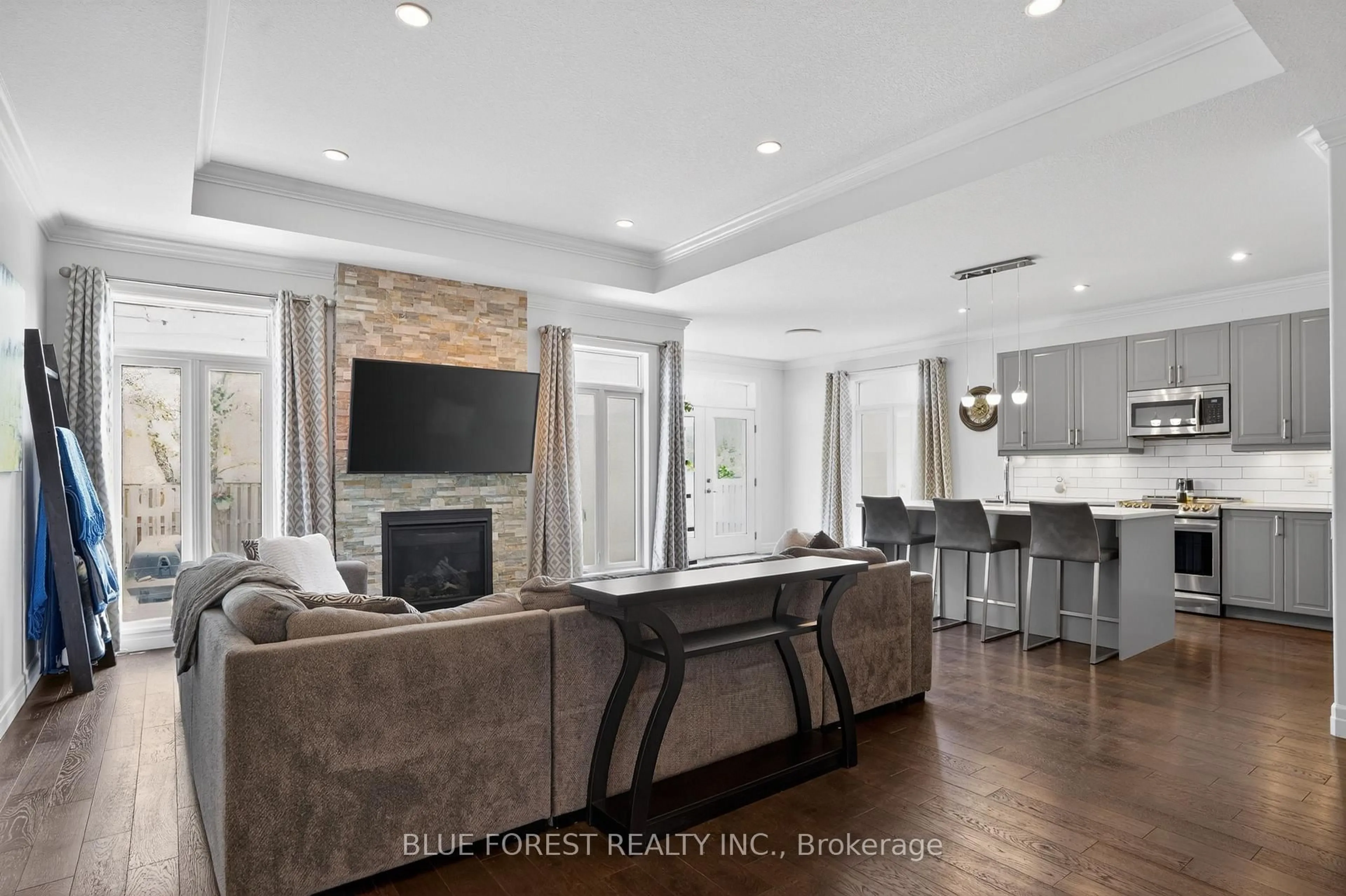 Open concept kitchen, unknown for 14 Thames Springs Cres, Zorra Ontario N0M 2M0