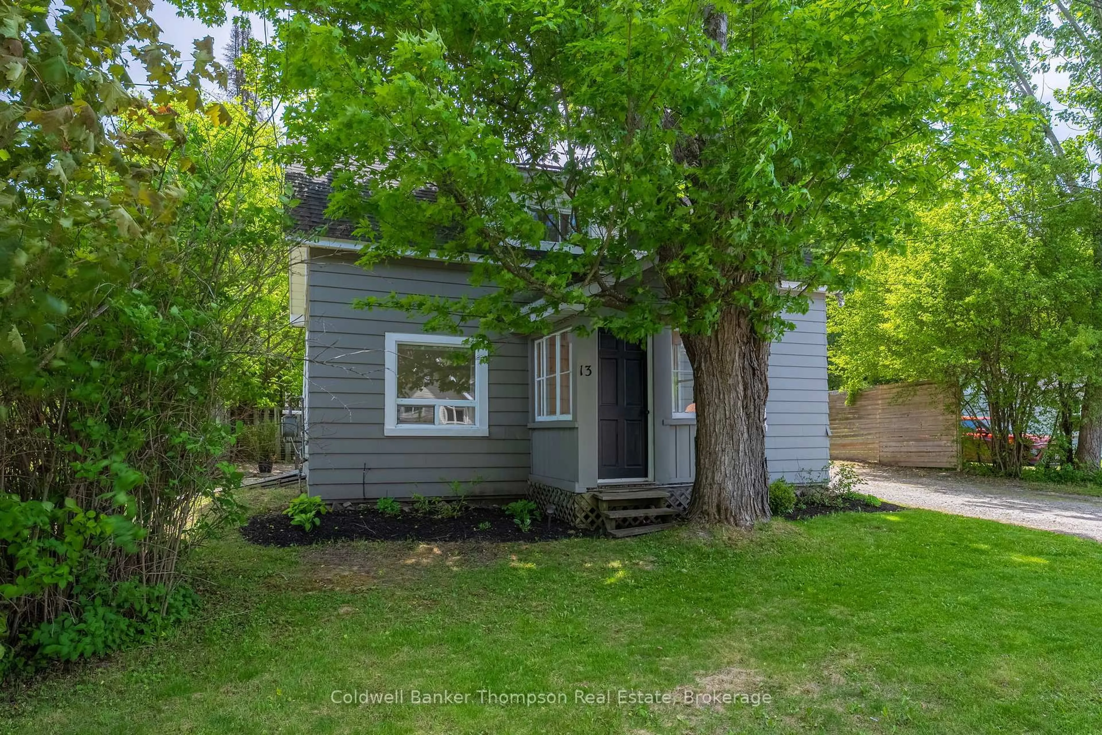 Unknown for 13 Johanna St, Huntsville Ontario P1H 1T9