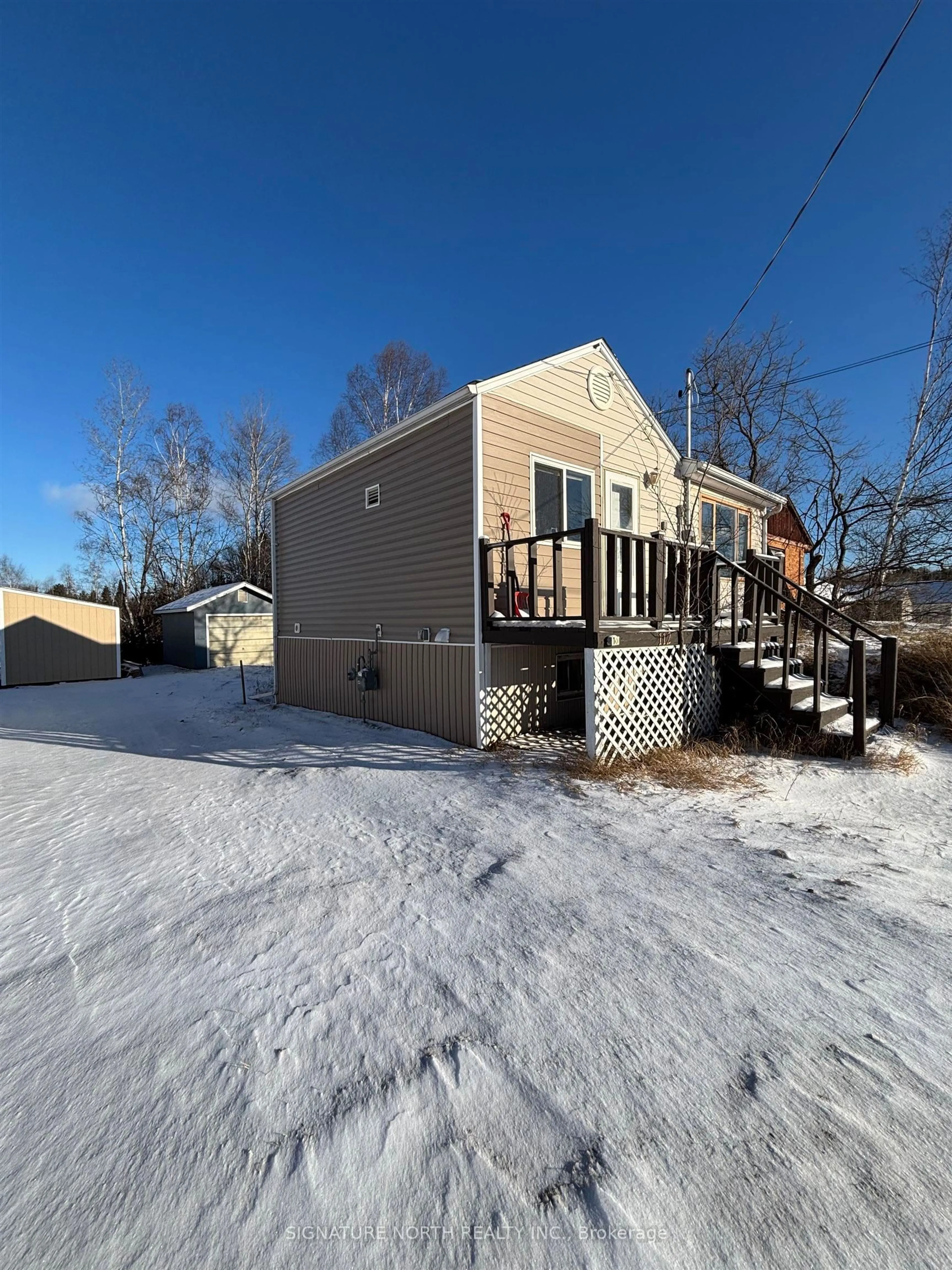 A pic from outside/outdoor area/front of a property/back of a property/a pic from drone, street for 112 Mercury Ave. E, Atikokan Ontario P0T 1C0