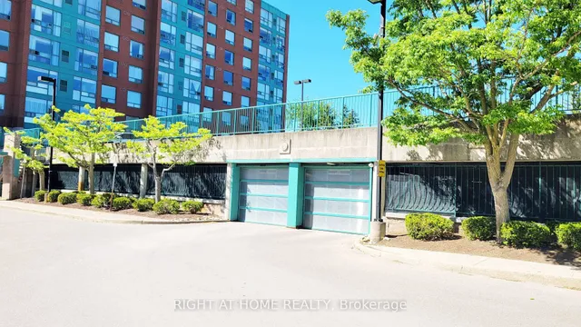 55 Blue Springs Dr #302, Waterloo 2
