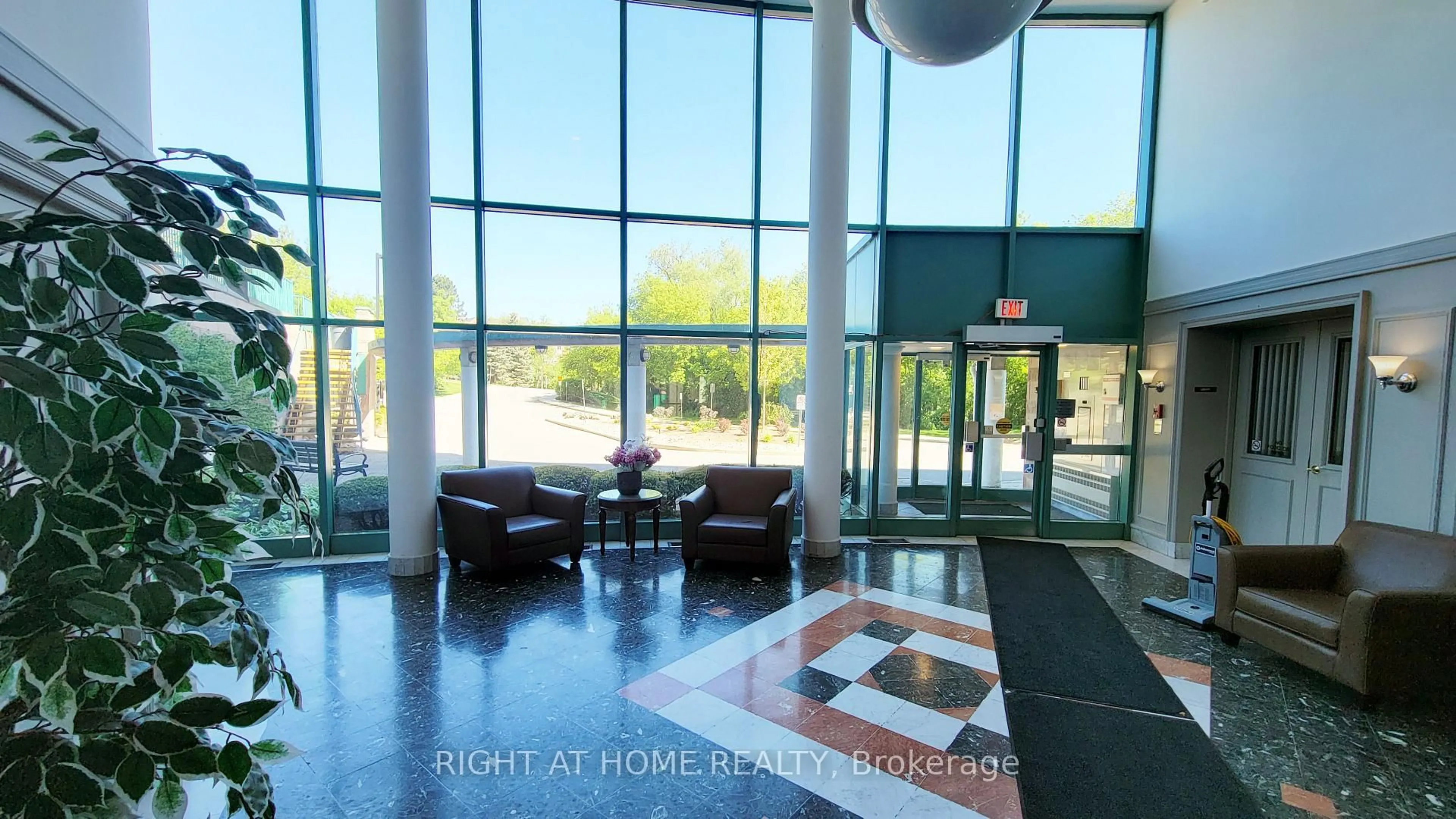 Lobby for 55 Blue Springs Dr #302, Waterloo Ontario N2J 4T3