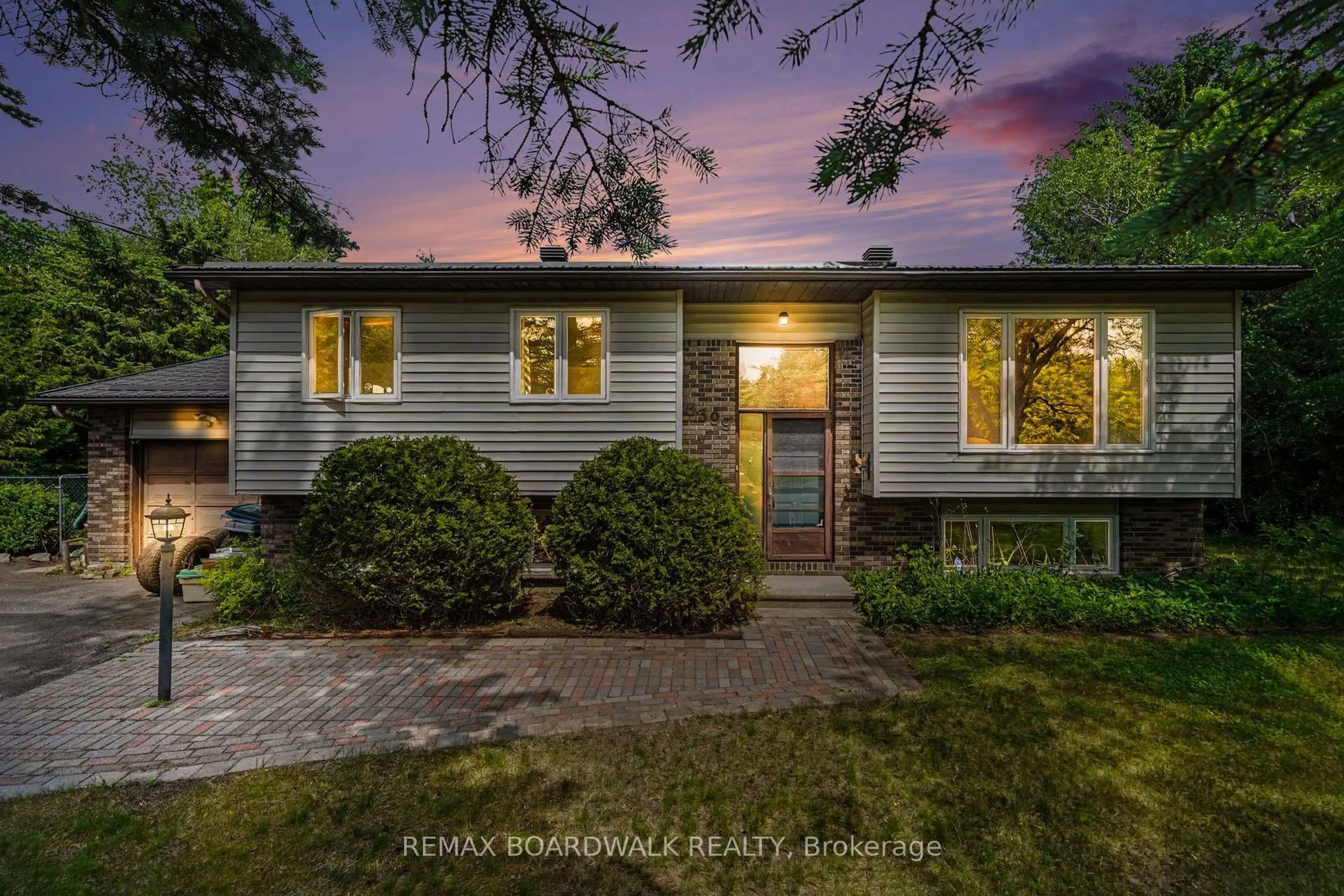 Unknown for 3399 Regburn Dr, Osgoode Ontario K0A 2W0