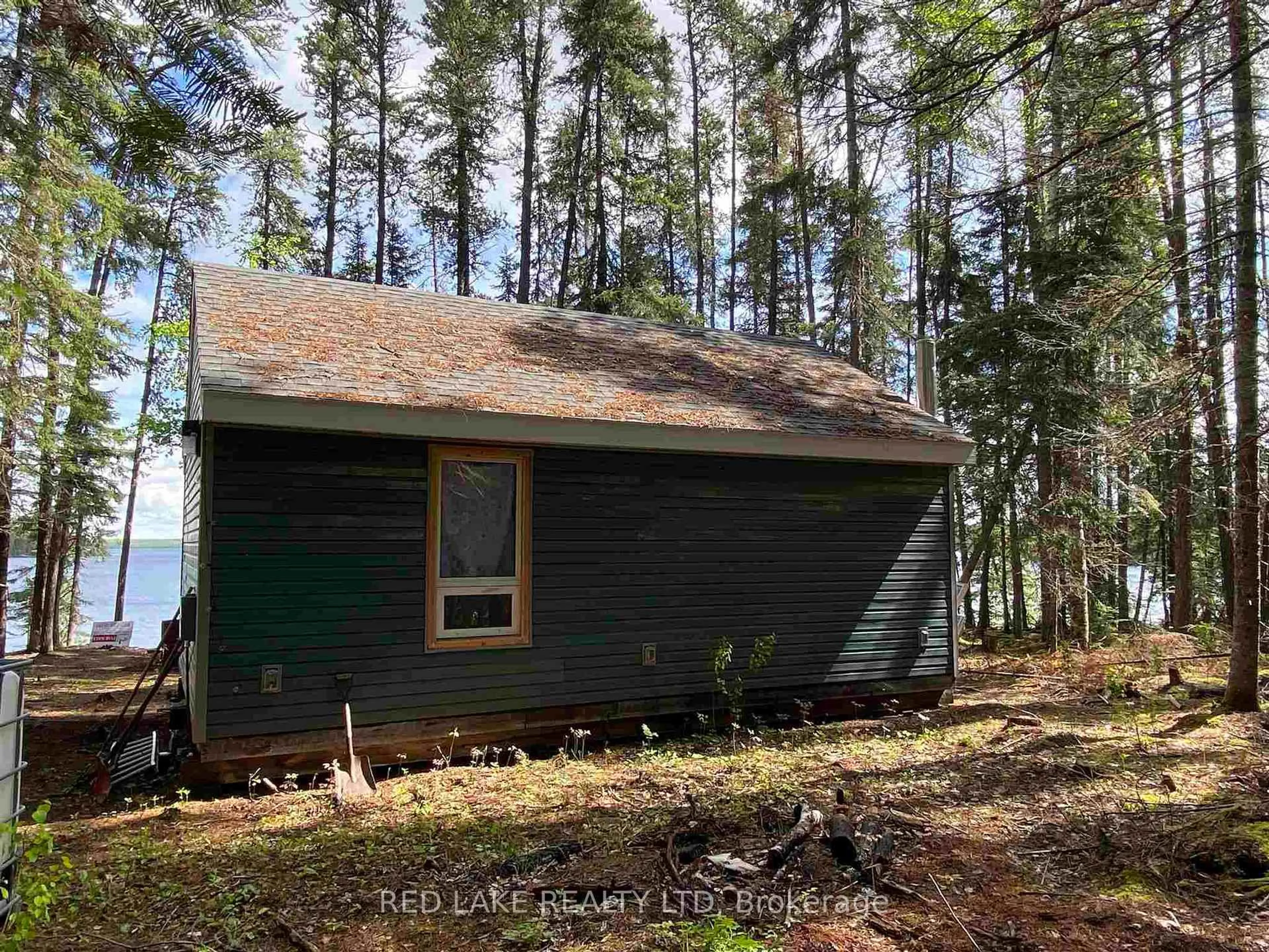 Shed for Lot 1 St Pauls Bay (south), Red Lake Ontario P0V 2M0
