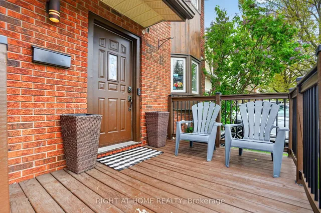 1633 Lafrance Dr, Ottawa 2