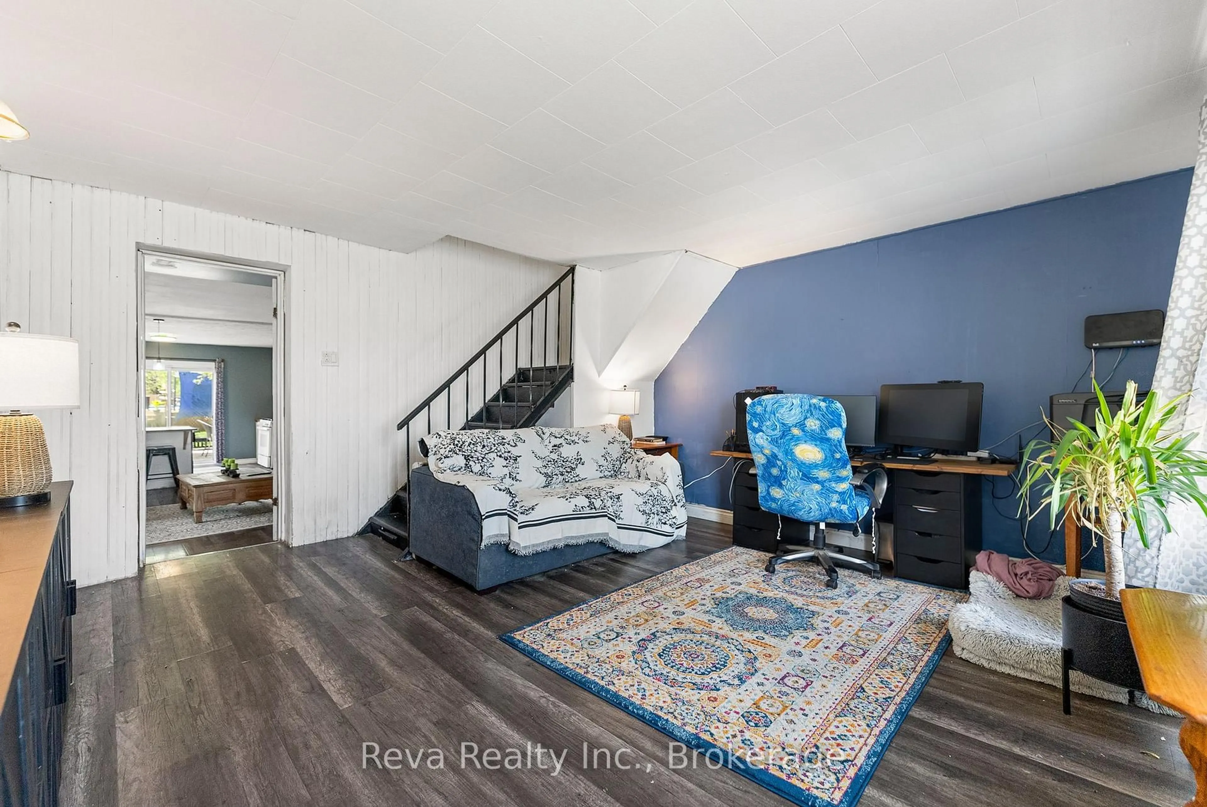 Unknown for 86 Yeomans St, Belleville Ontario K8P 3X5