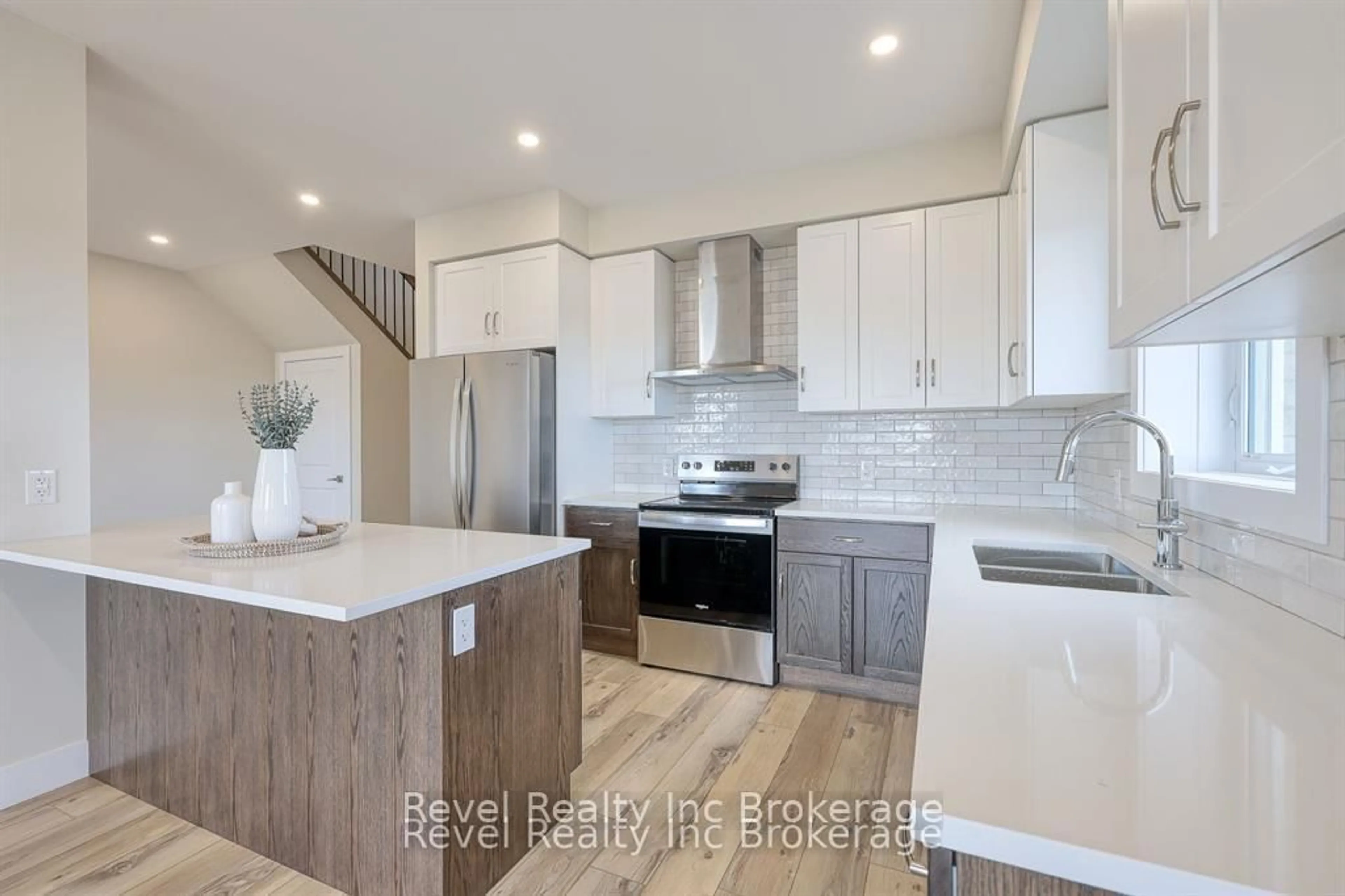 Open concept kitchen, unknown for lot 77 Gillespie St, South-West Oxford Ontario N4S 7V6