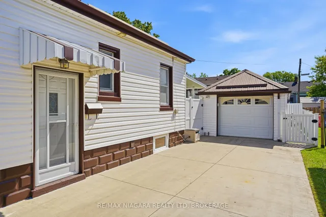 270 Mcalpine Ave, Welland 3