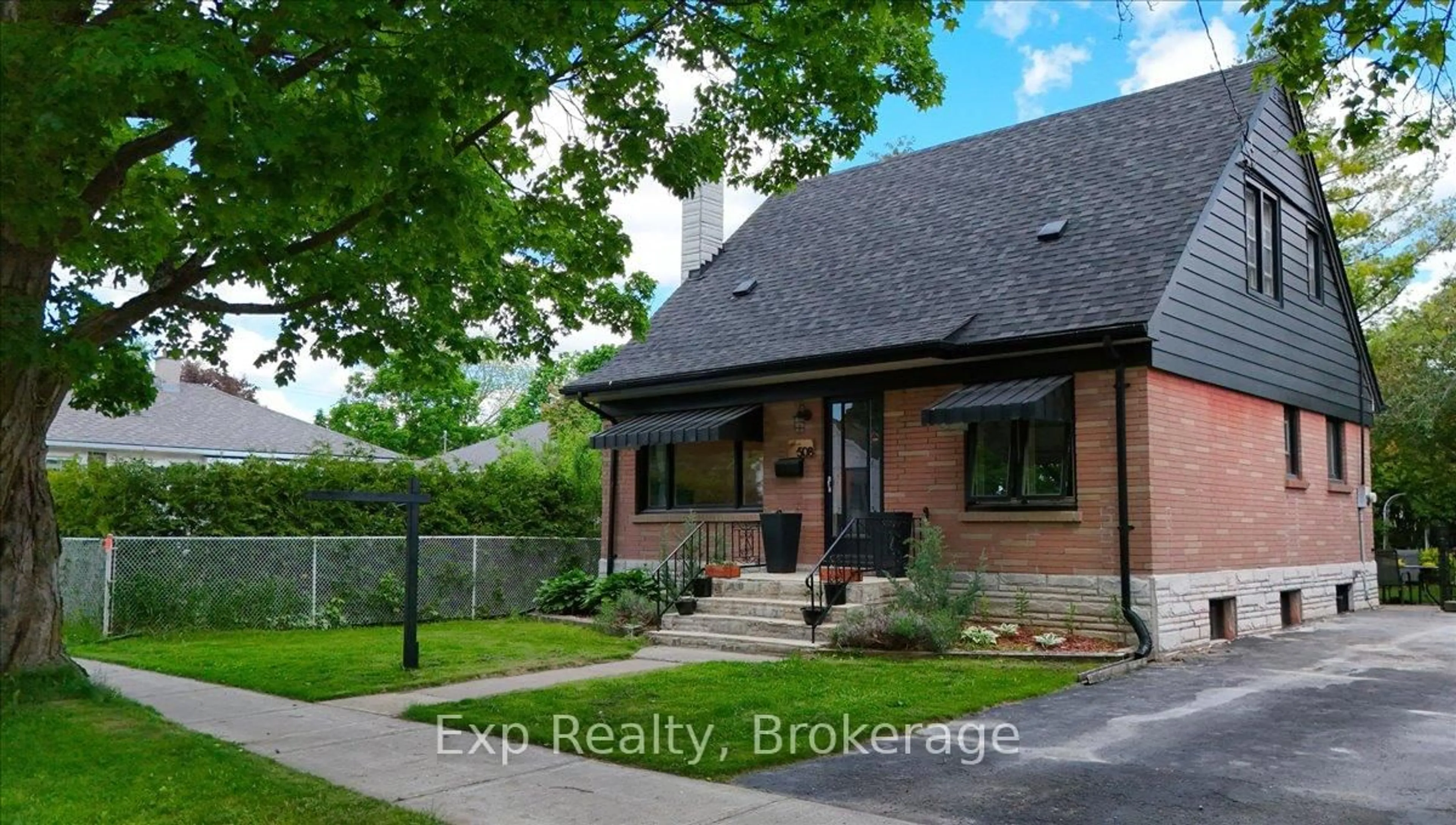 Home with brick exterior material, street for 508 Cordach Cres, Peterborough Ontario K9H 3A5