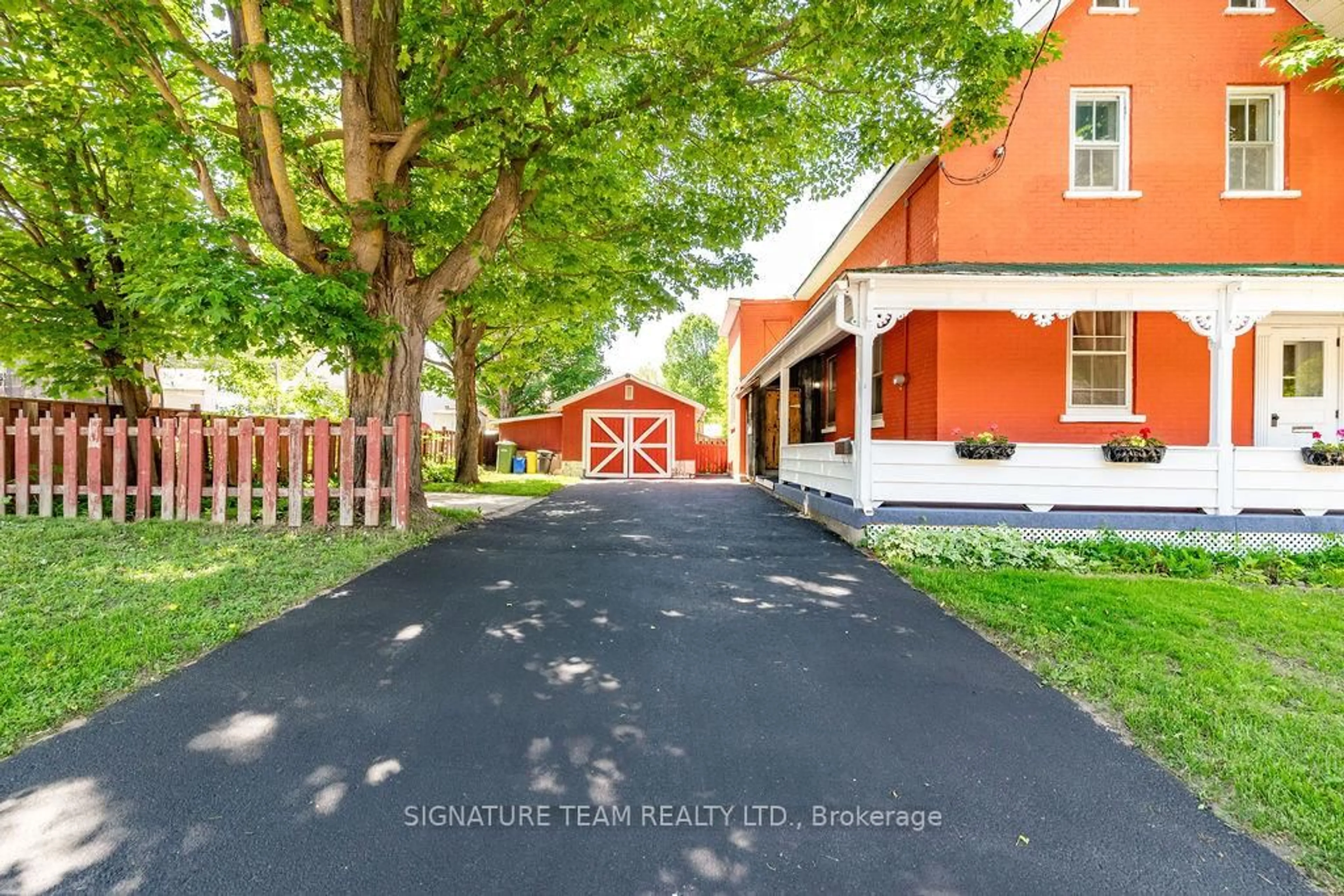 Unknown for 344 James St, Pembroke Ontario K8A 4V2