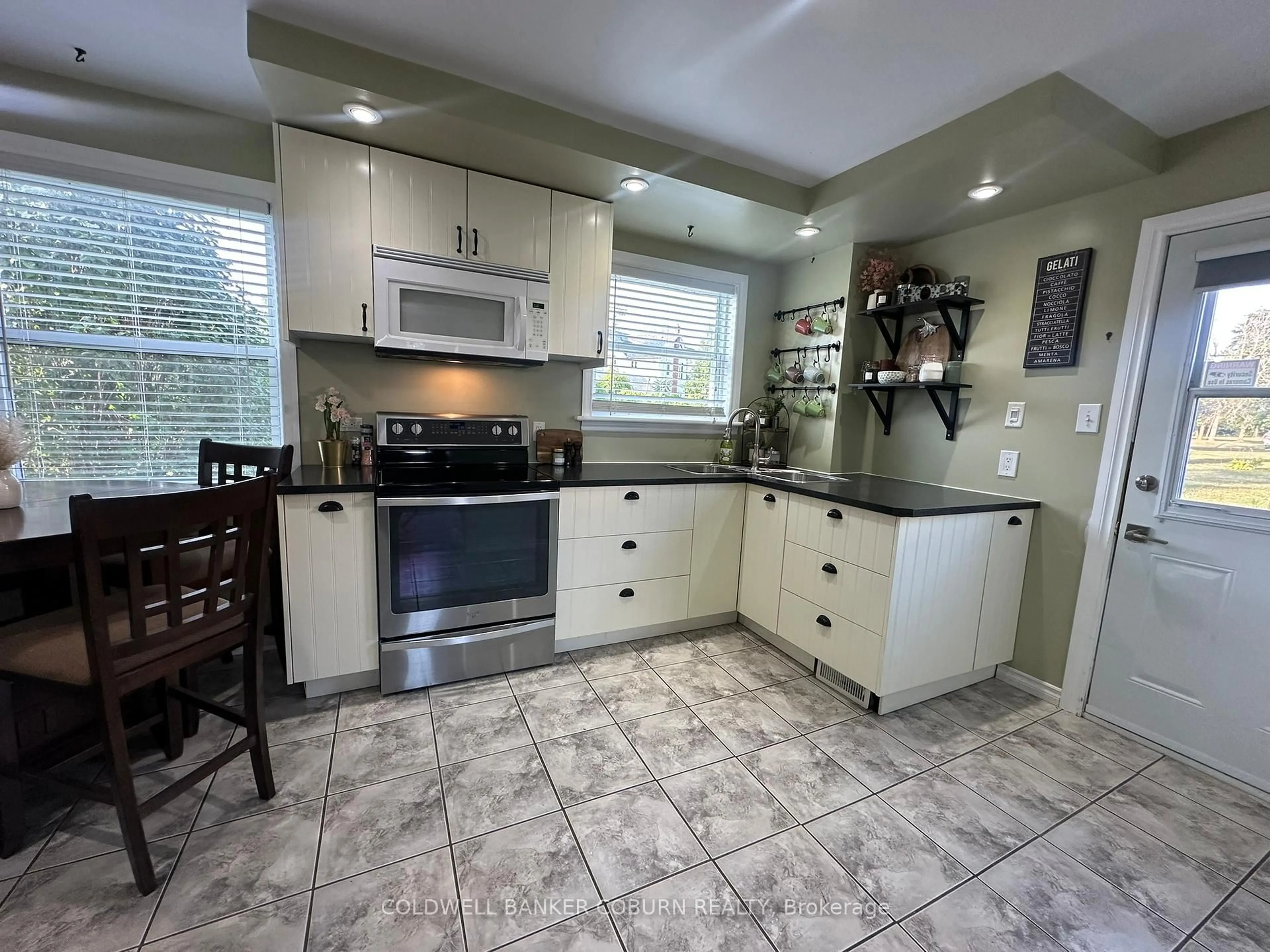 Open concept kitchen, ceramic/tile floor for 25-27 Casselman Rd, South Dundas Ontario K0C 1X0