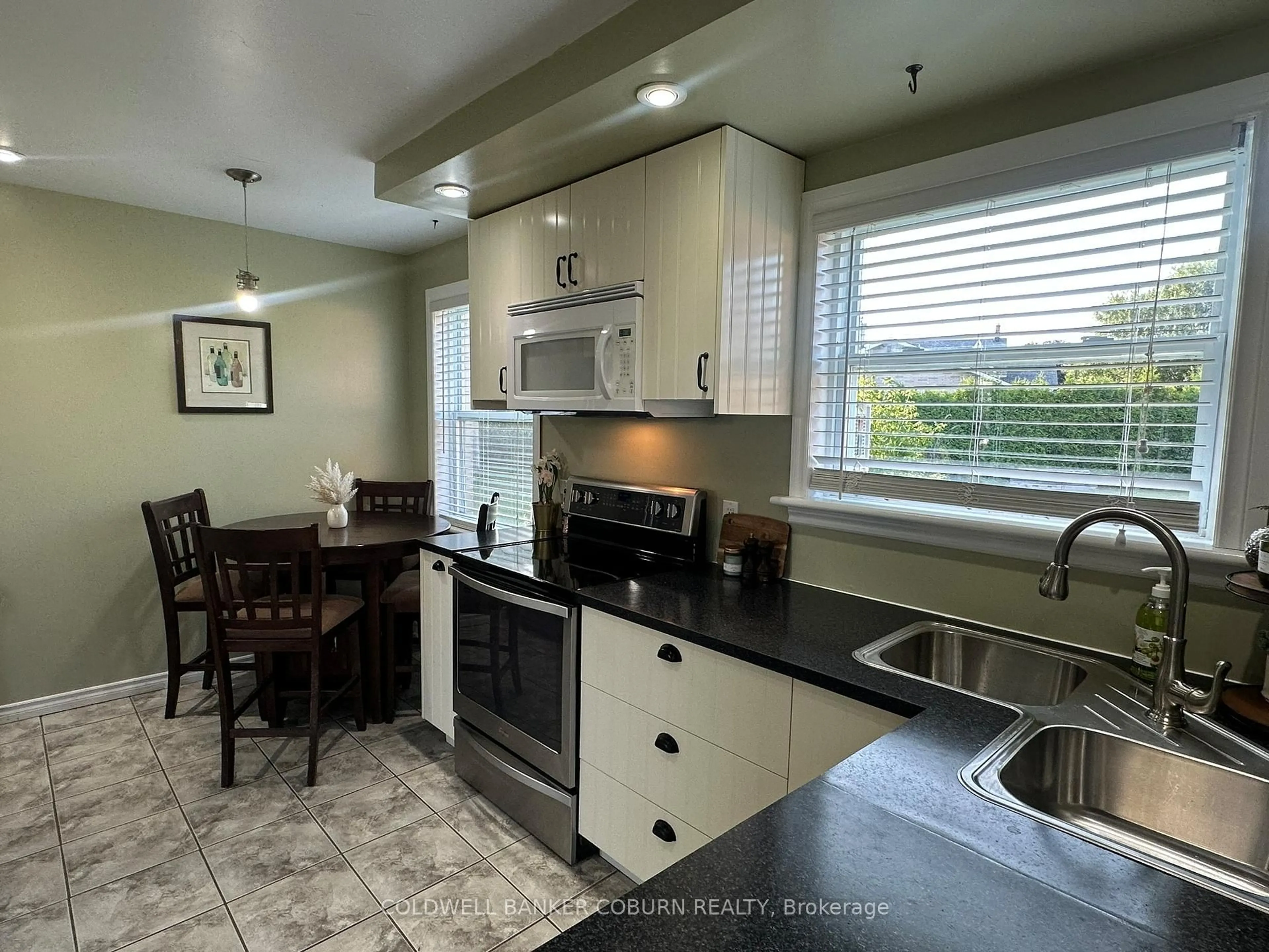 Standard kitchen, unknown for 25-27 Casselman Rd, South Dundas Ontario K0C 1X0