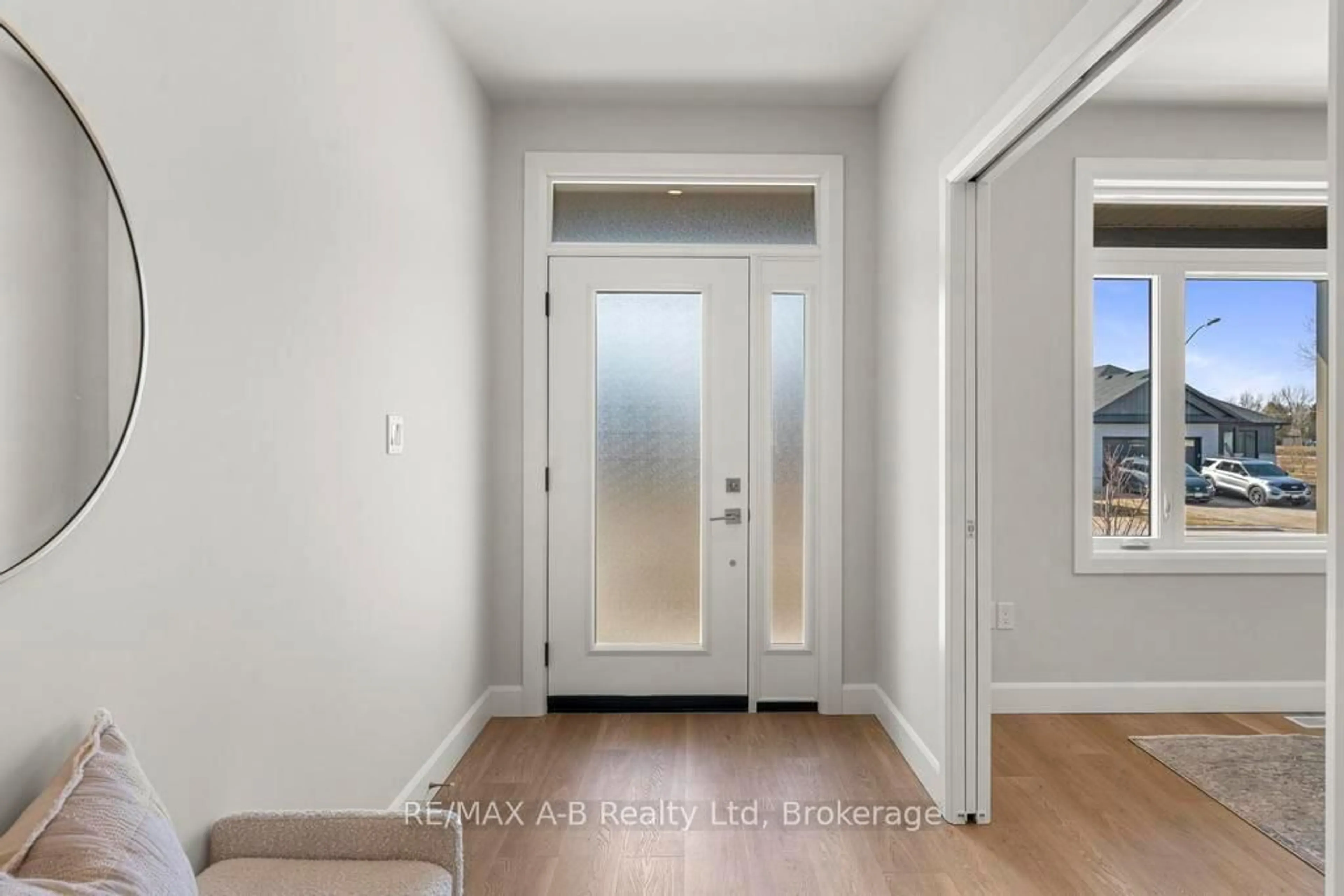 Indoor entryway for 21 Nelson St, West Perth Ontario N0K 1N0