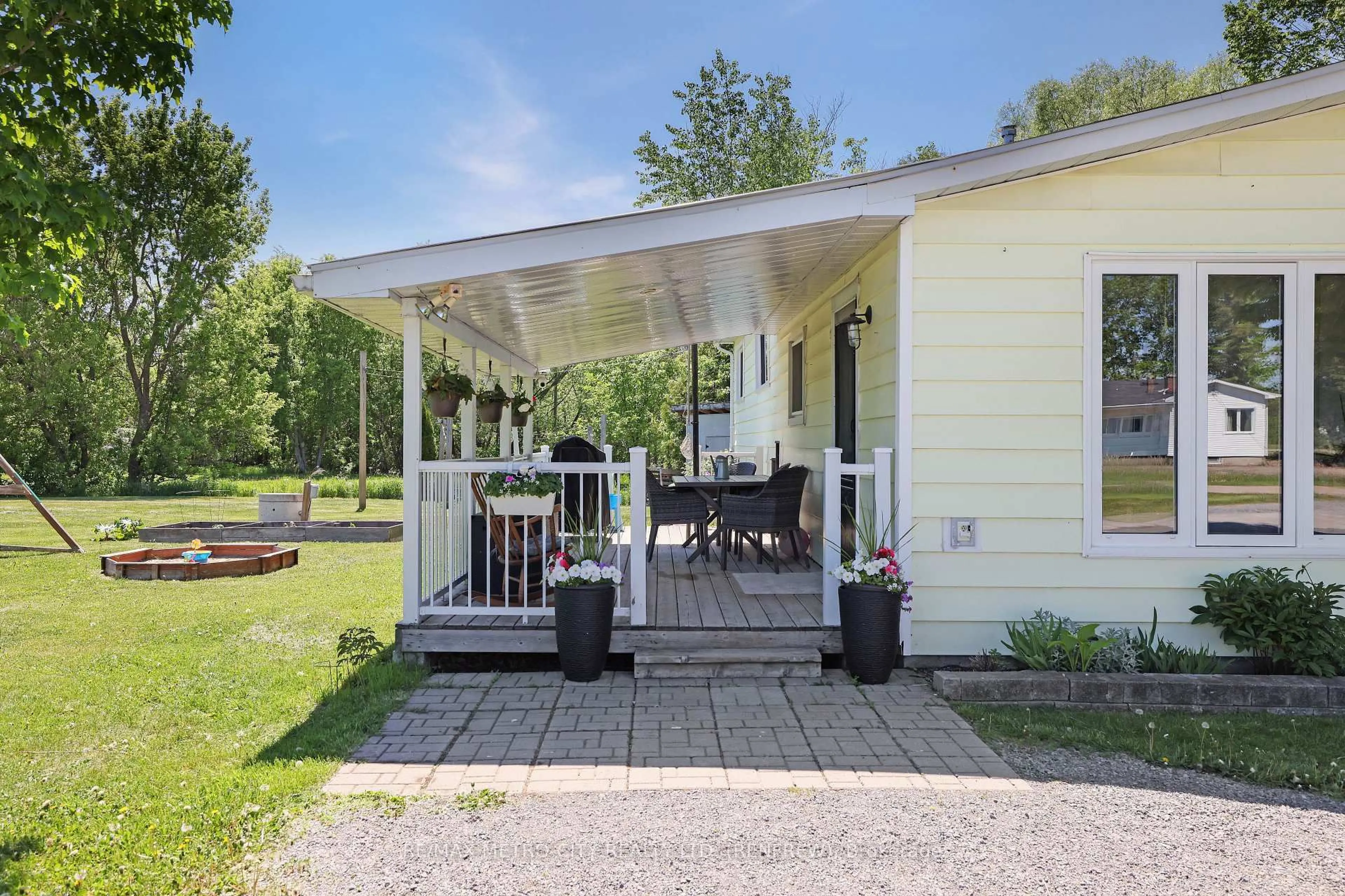 Patio, street for 8 FENNESSY Lane, Renfrew Ontario K7V 3Z5