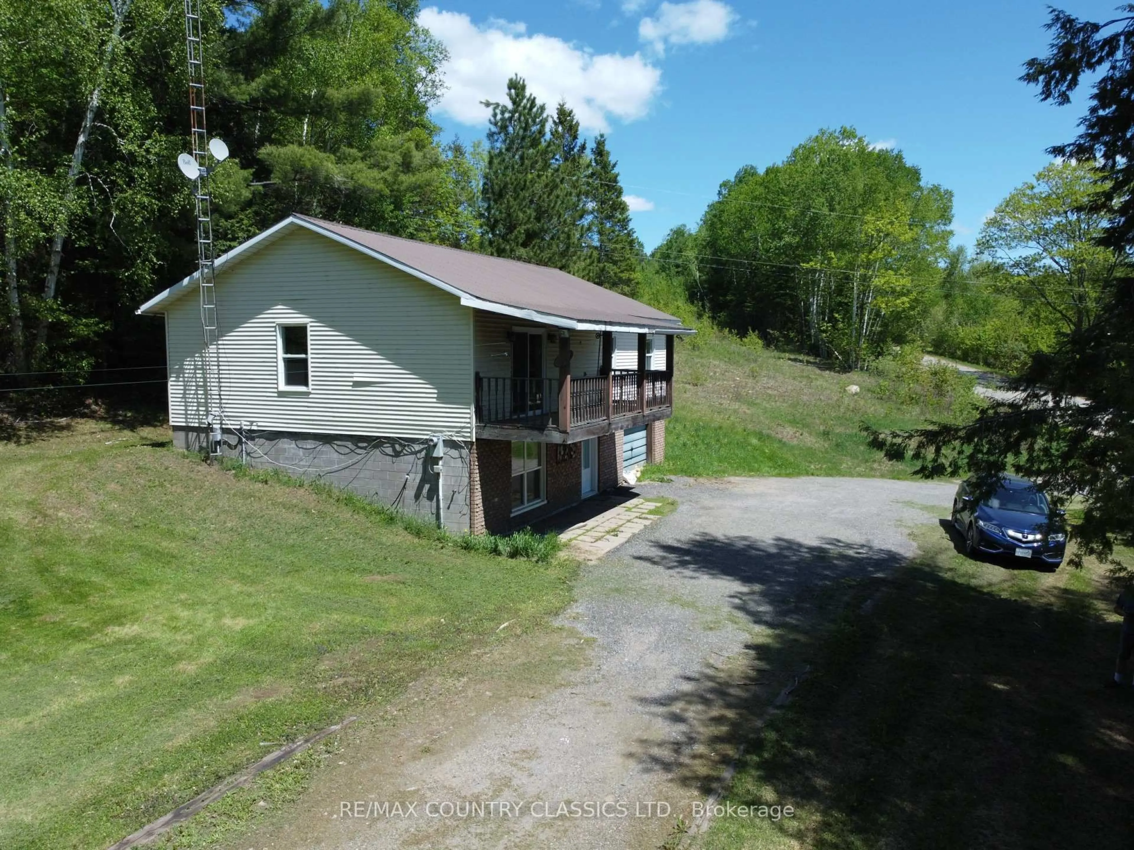 A pic from outside/outdoor area/front of a property/back of a property/a pic from drone, unknown for 446 Biernacki Mountain Rd, Barry's Bay Ontario K0J 1B0