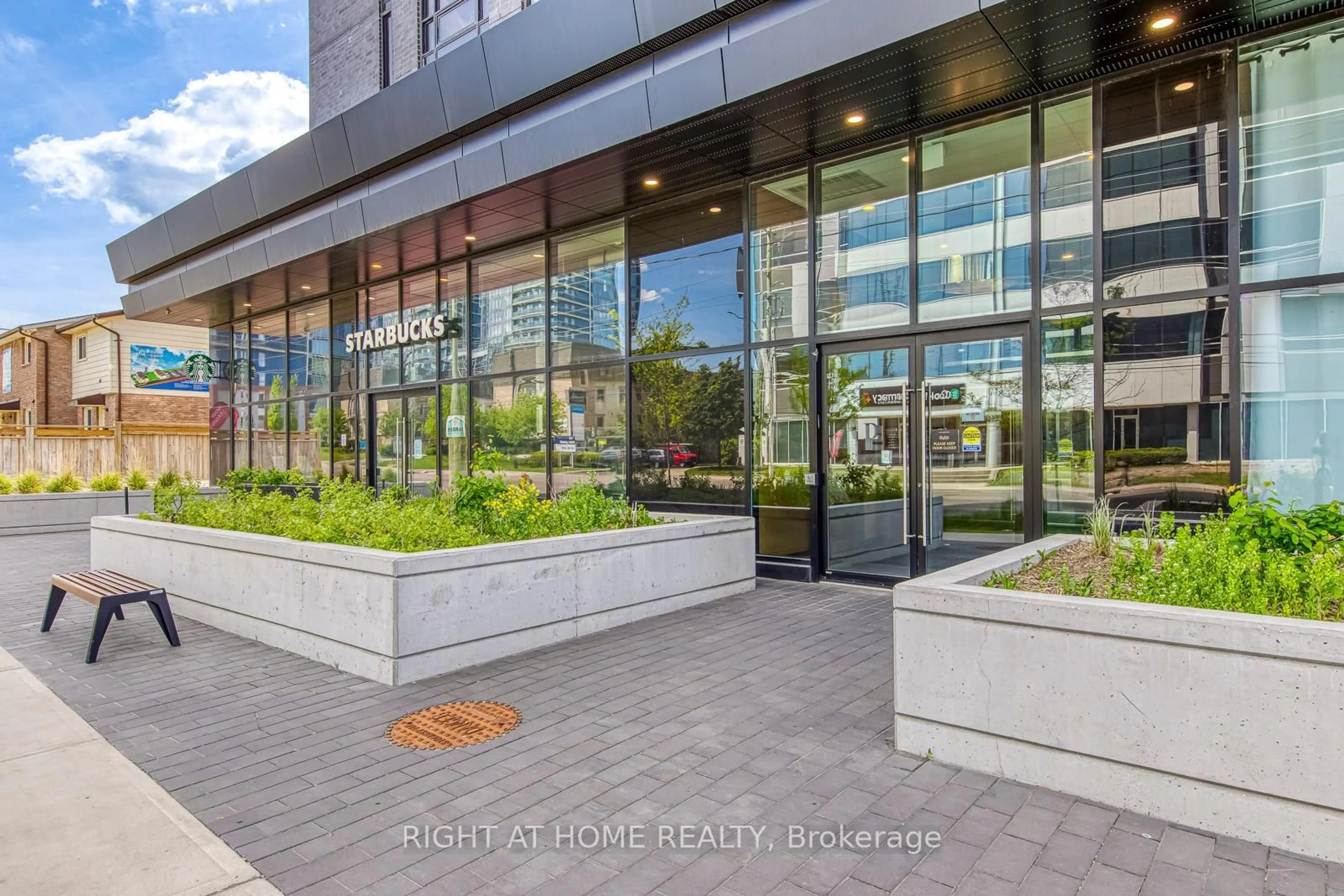 Unknown for 145 Columbia St #912, Waterloo Ontario N2L 0K7