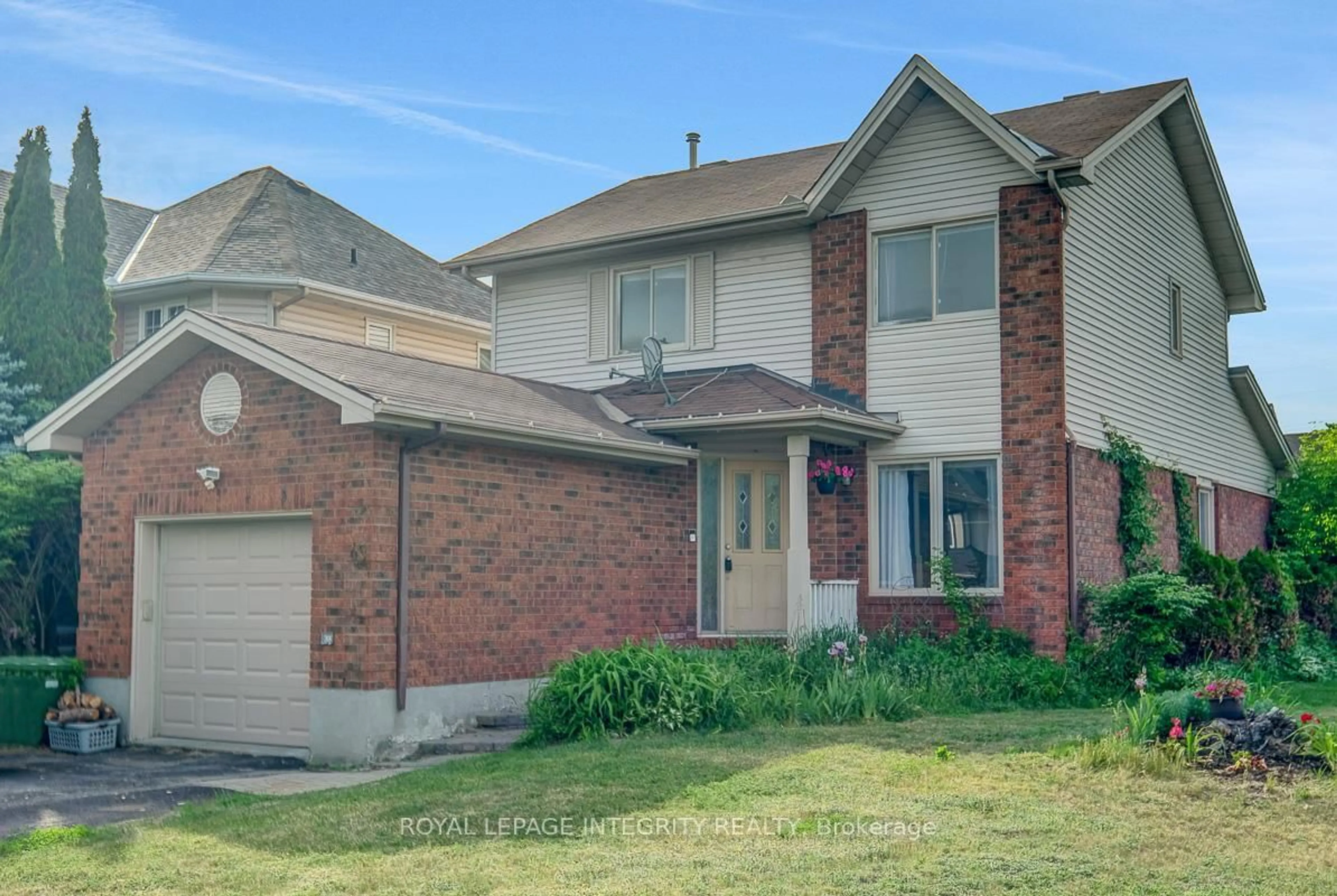 Home with brick exterior material, street for 45 Stonemeadow Dr, Ottawa Ontario K2M 2J9