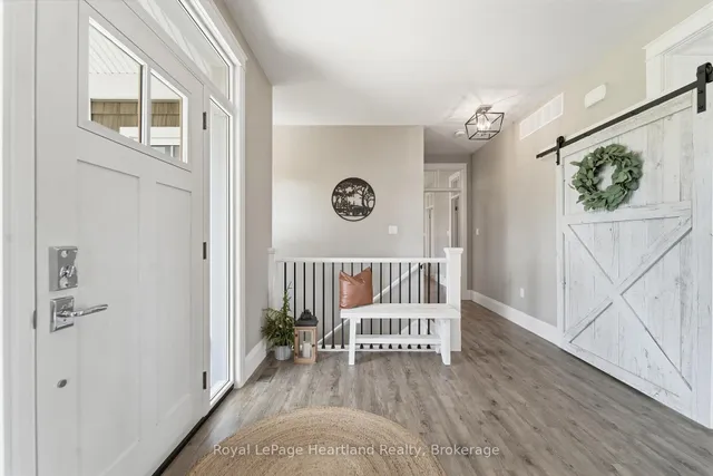 5434 7th Line, Minto 5
