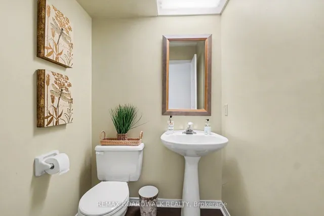 5 Briston Private, Ottawa 4