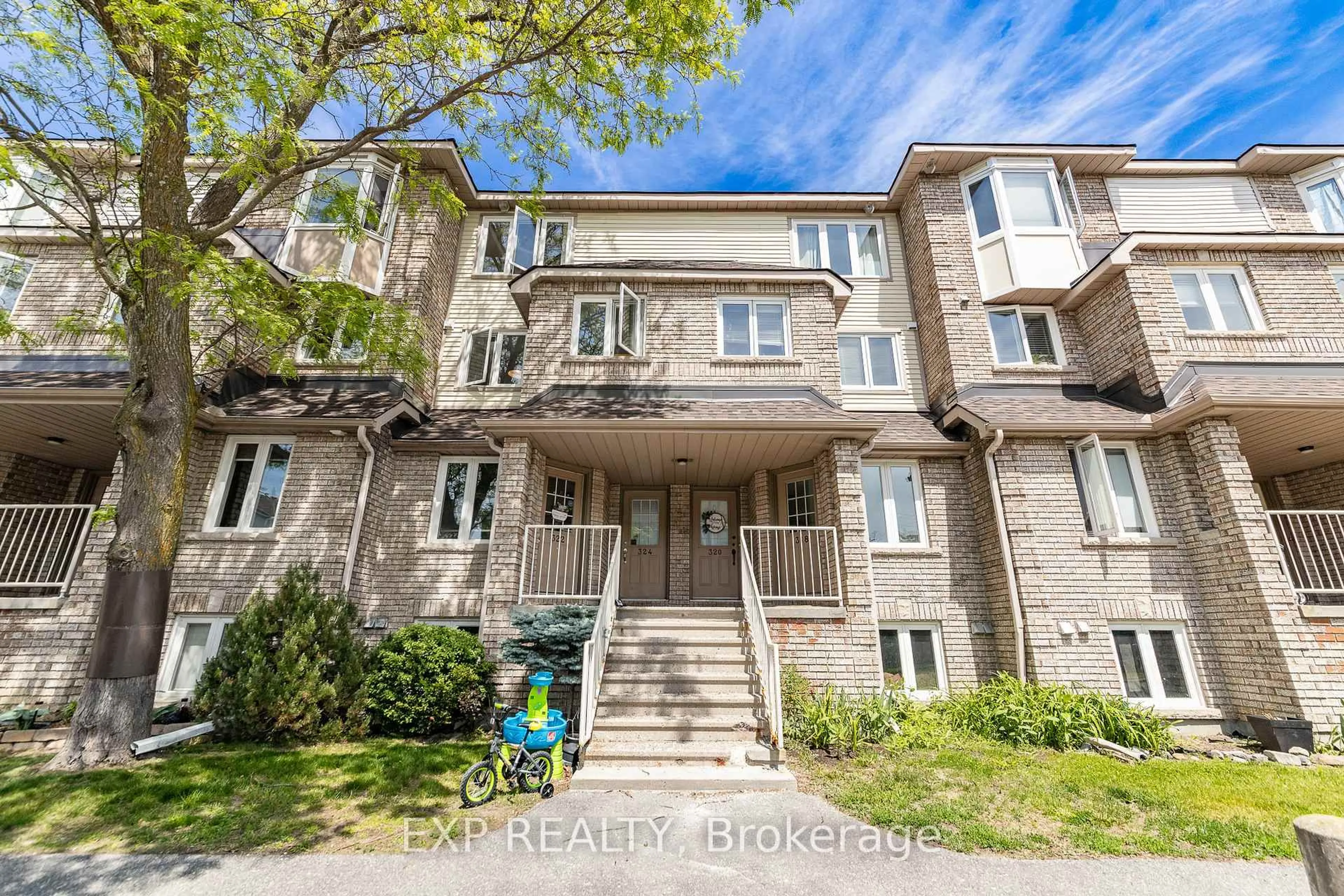 Unknown for 324 Briston Private, Ottawa Ontario K1G 5R2