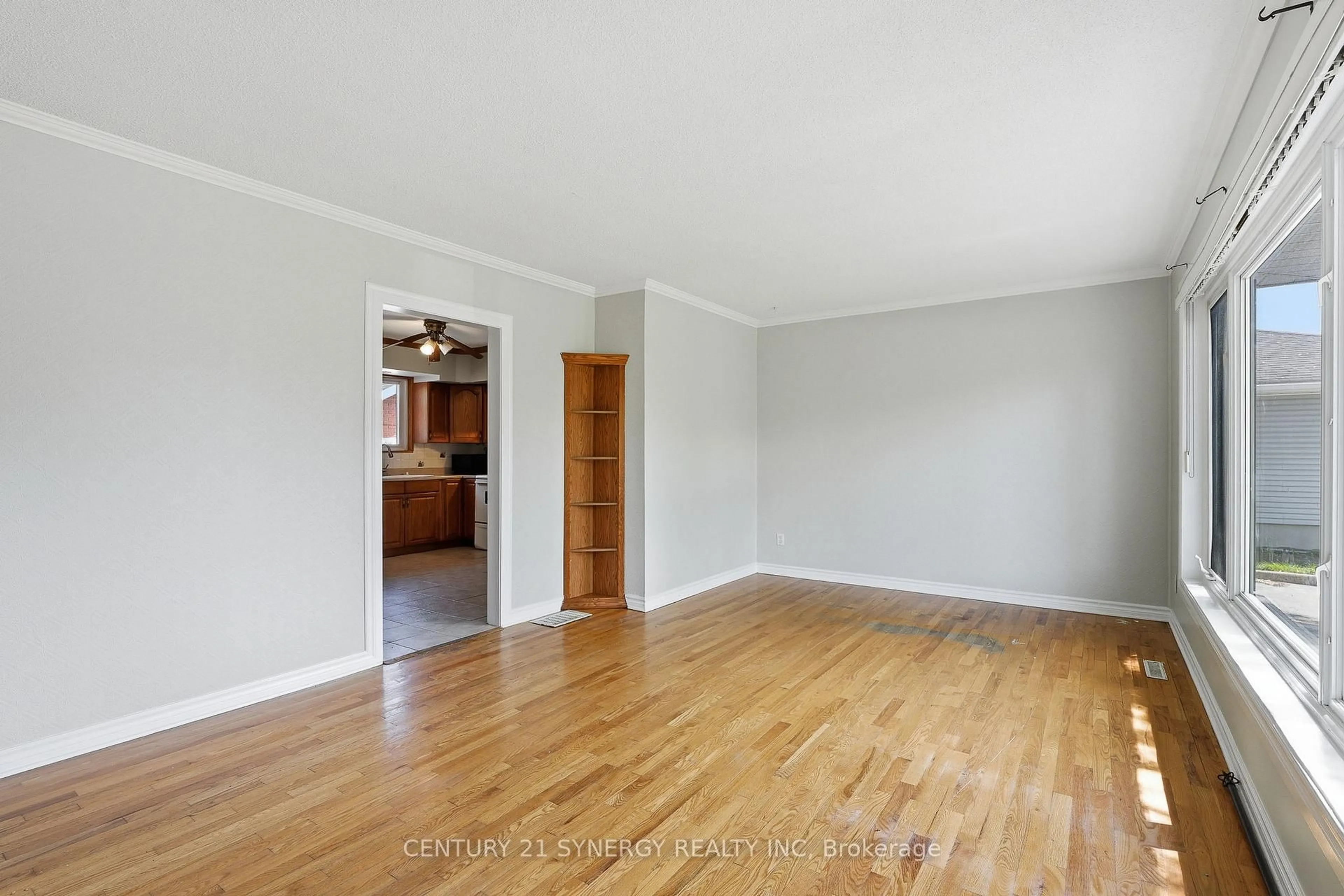 A pic of a room for 3941 Shirley Ave, Ottawa Ontario K1V 1H4