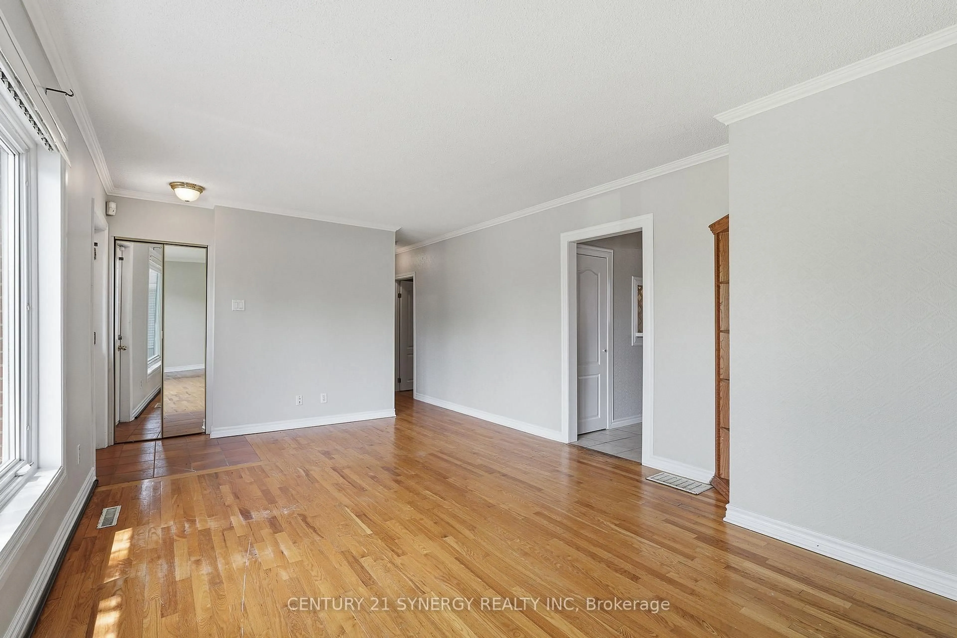 A pic of a room for 3941 Shirley Ave, Ottawa Ontario K1V 1H4