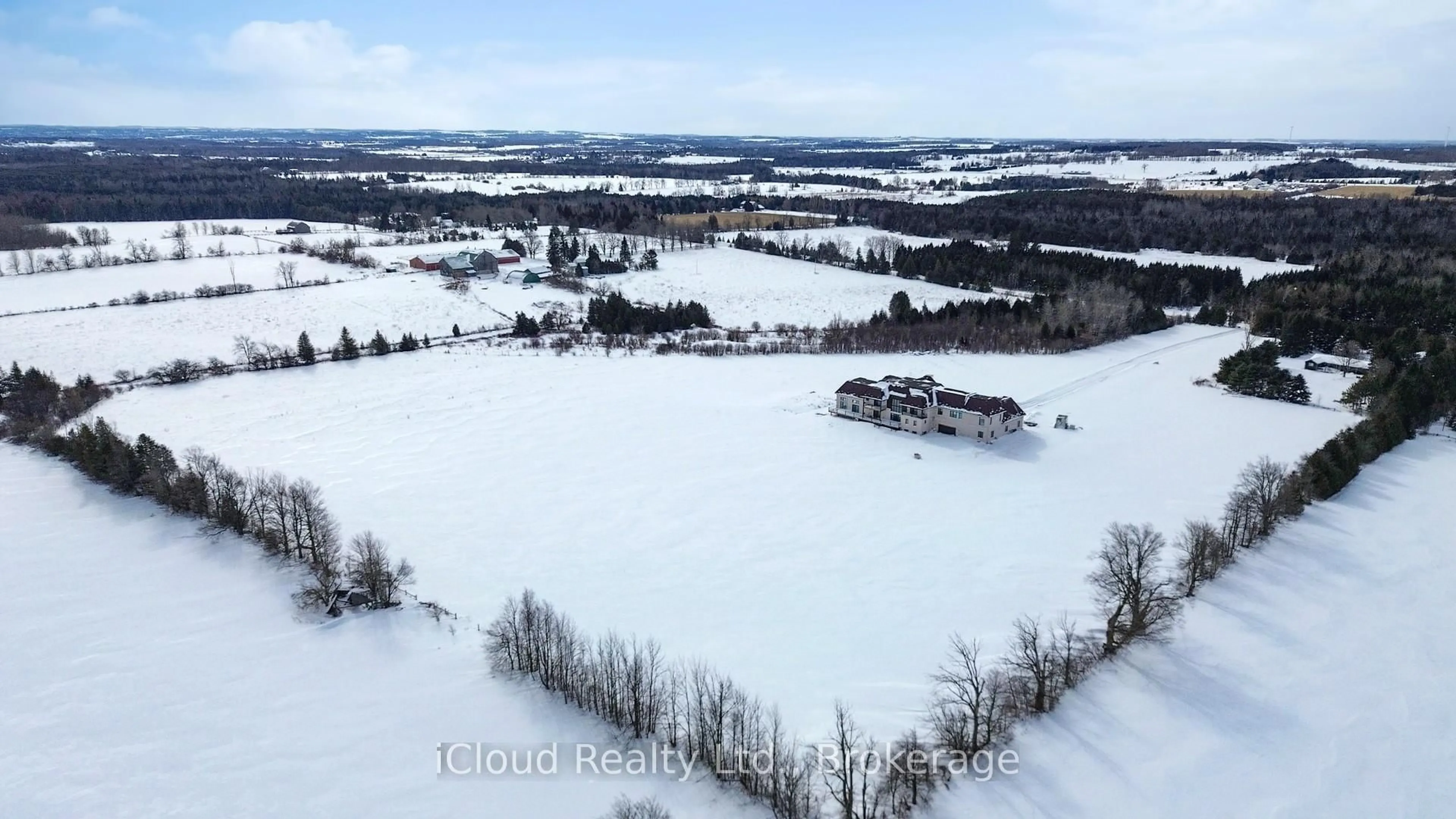 A pic from outside/outdoor area/front of a property/back of a property/a pic from drone, water/lake/river/ocean view for 674525 Hurontario St, Mono Ontario L9W 5S1
