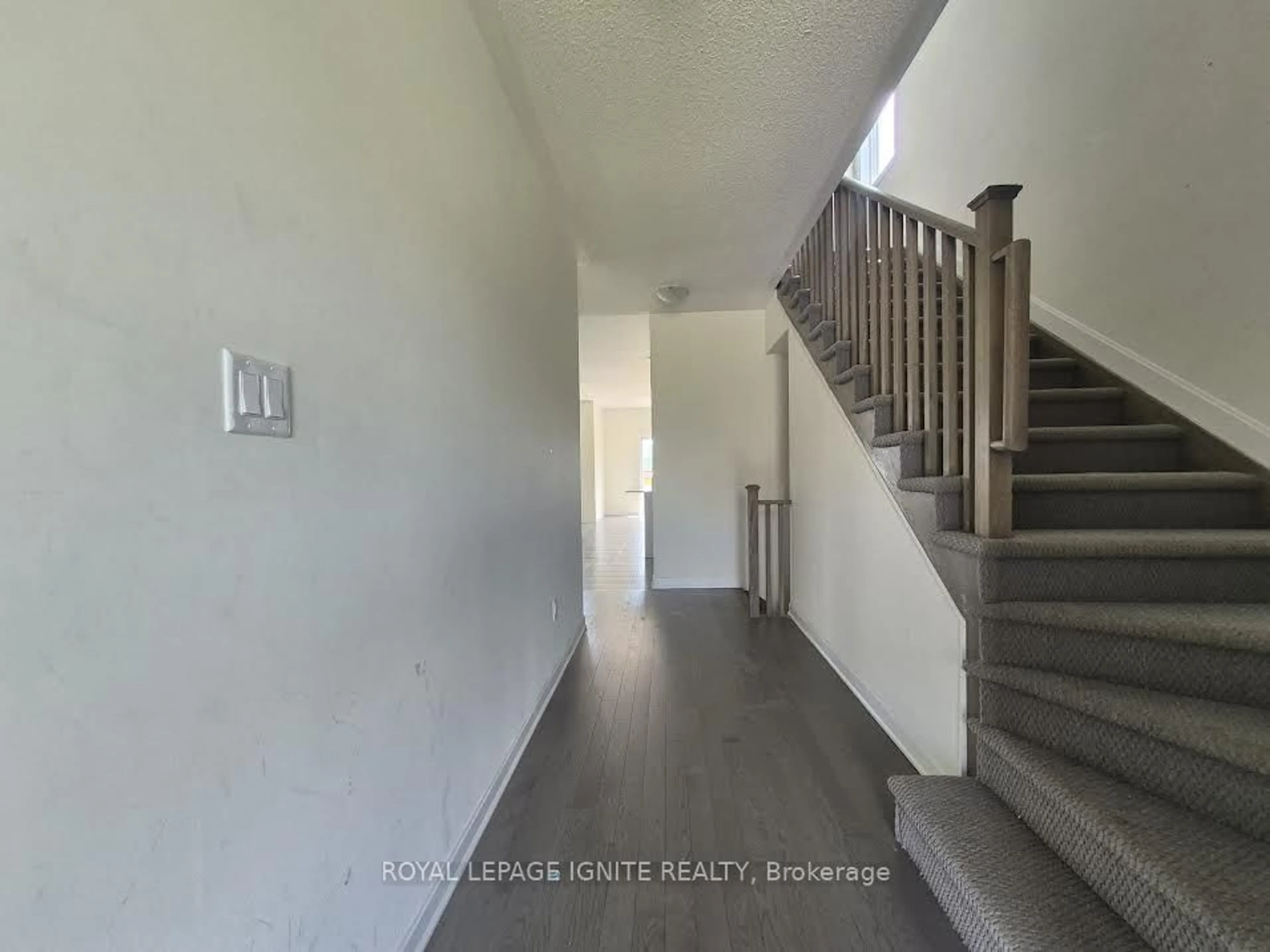 Unknown for 137 Gildersleeve Blvd, Bath Ontario K0H 1G0