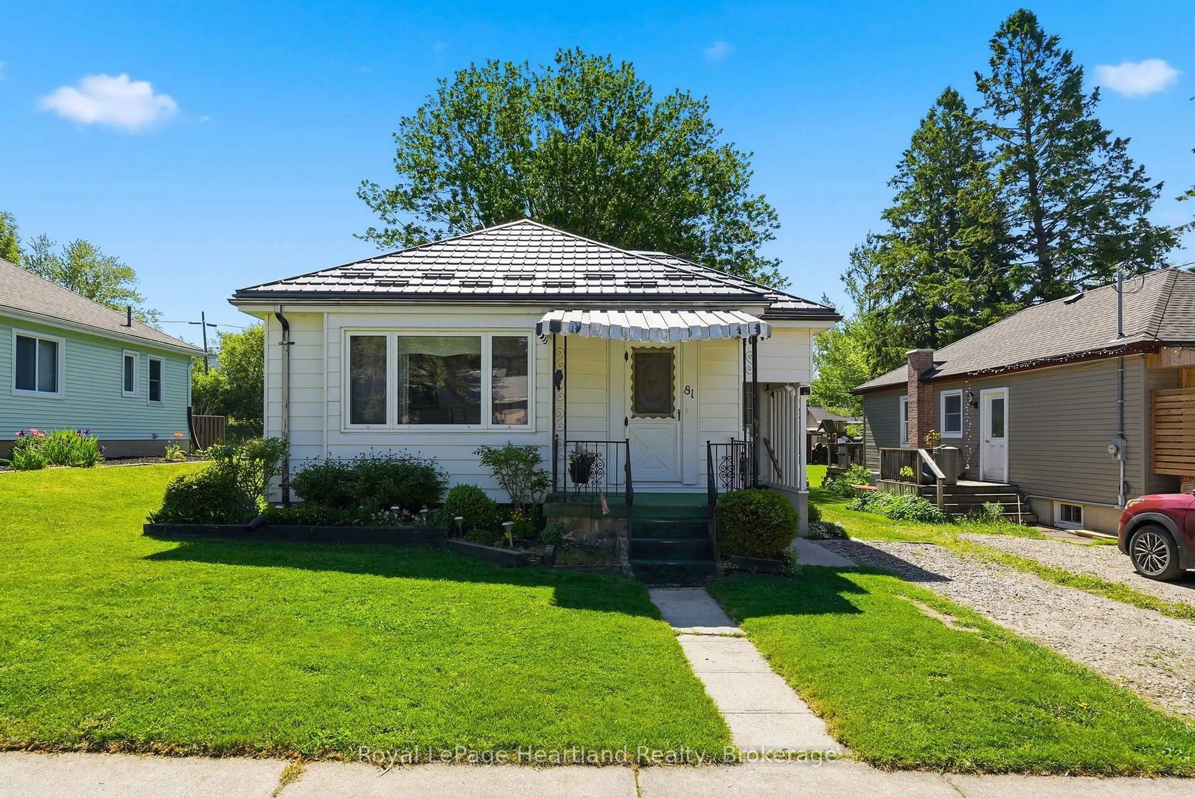 Home with vinyl exterior material, street for 81 Catherine St, North Huron Ontario N0G 2W0