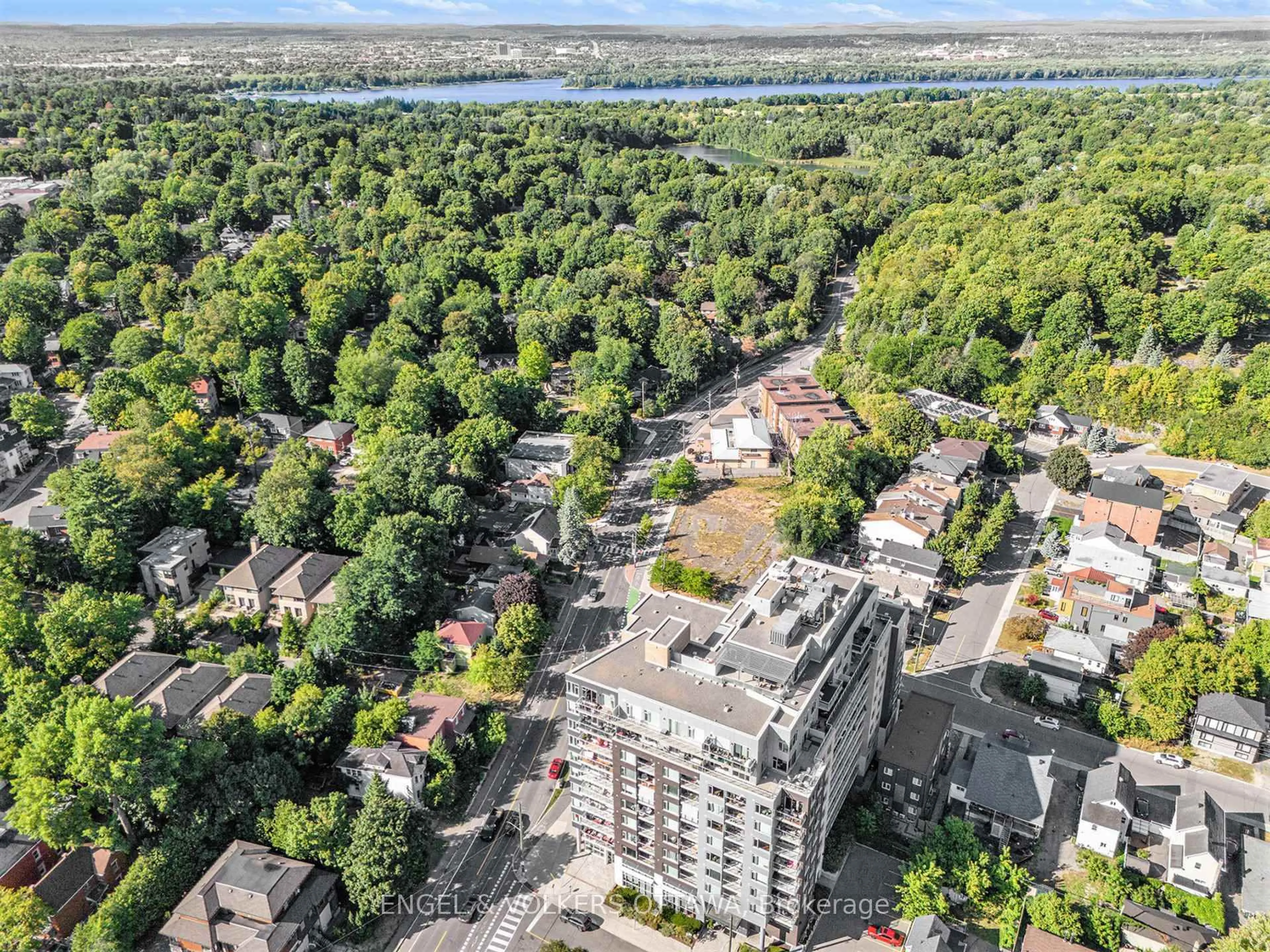 A pic from outside/outdoor area/front of a property/back of a property/a pic from drone, unknown for 7 Marquette Ave #605, Ottawa Ontario K1L 8A7
