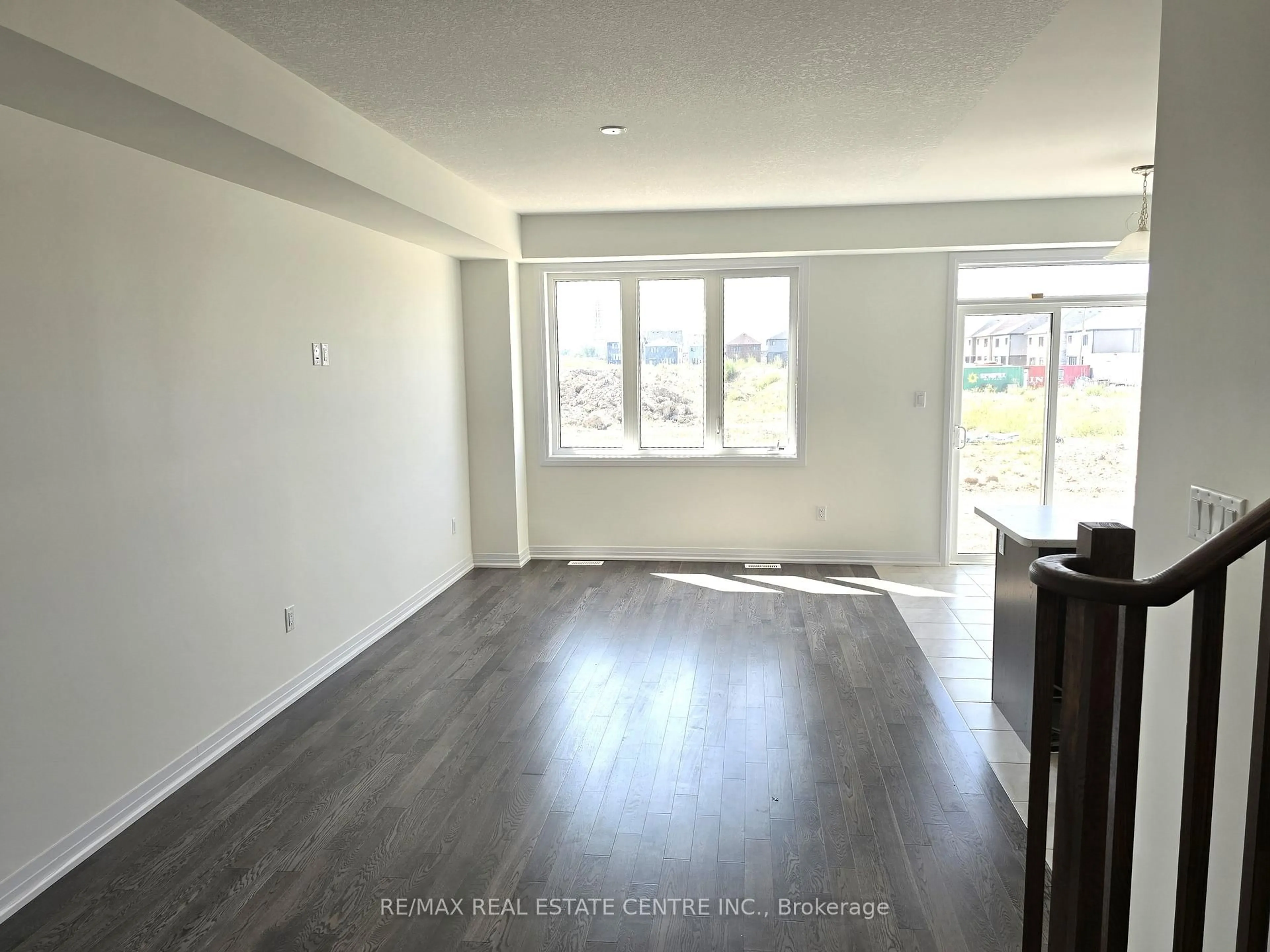 A pic of a room for 131 Brighton Lane, Thorold Ontario L2E 6S4