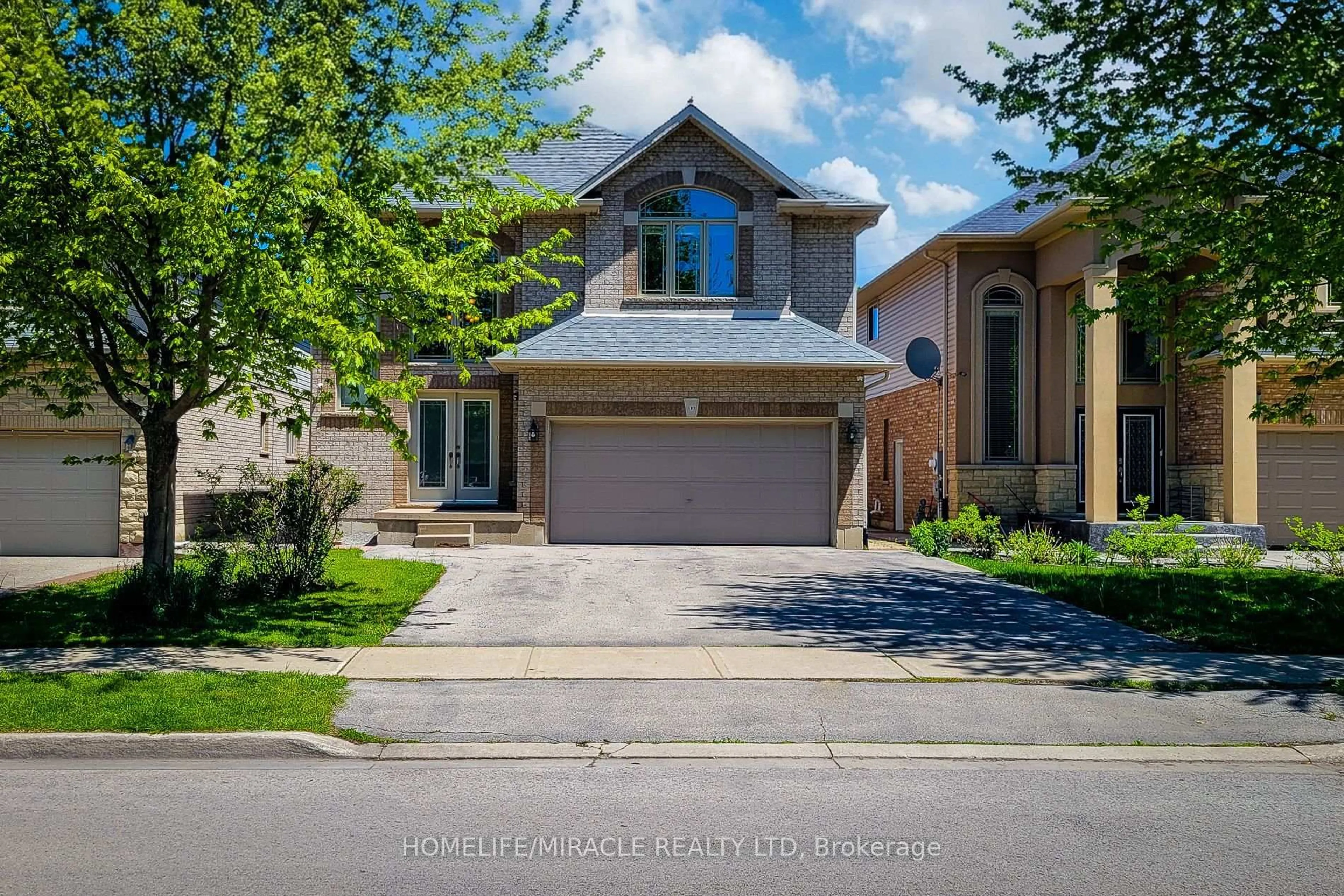 Home with brick exterior material, street for 197 Cloverleaf Dr, Hamilton Ontario L9K 1T4
