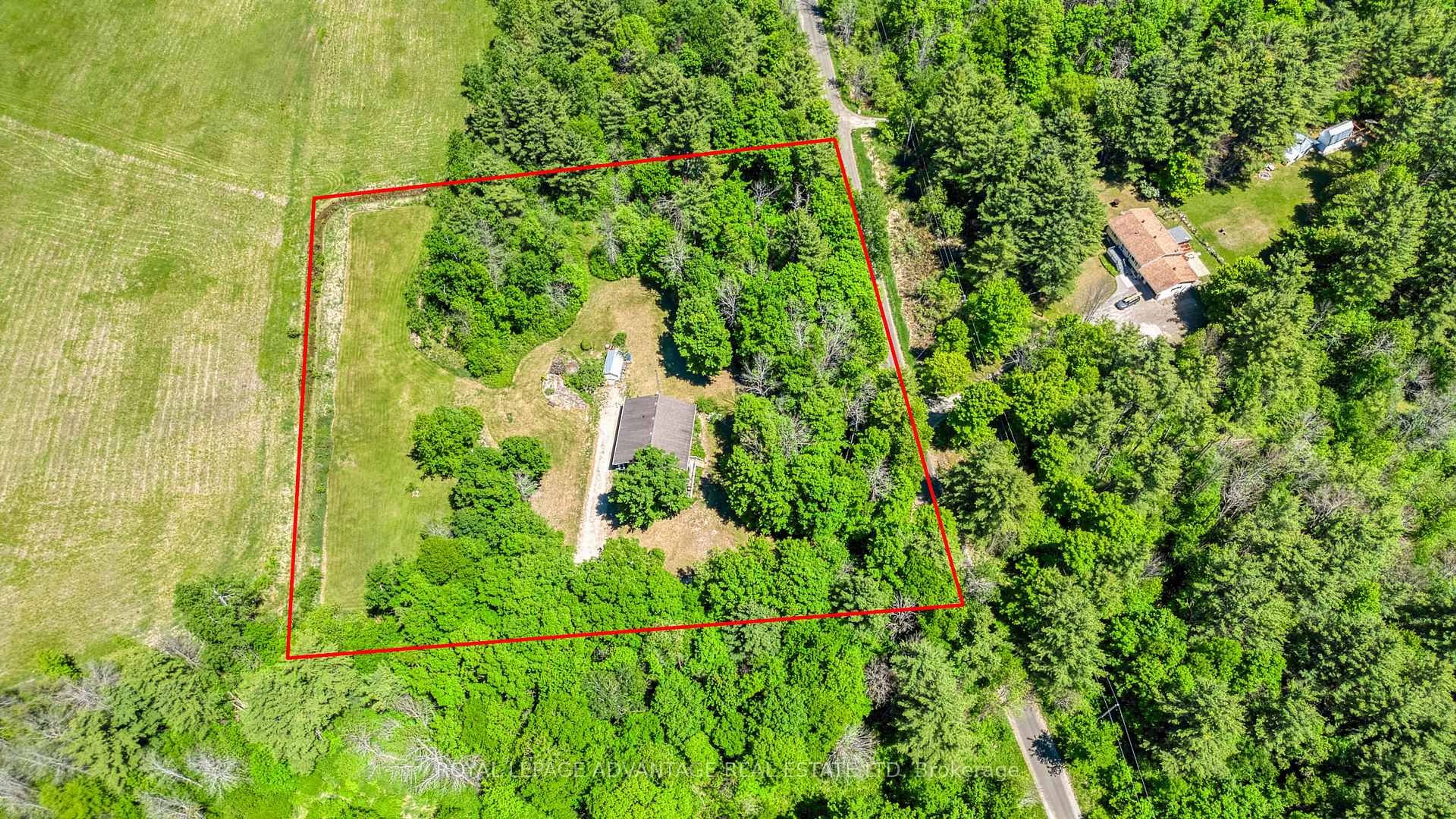 A pic from outside/outdoor area/front of a property/back of a property/a pic from drone, forest/trees view for 962 Bathurst 6th Concession, Perth Ontario K7H 3C9