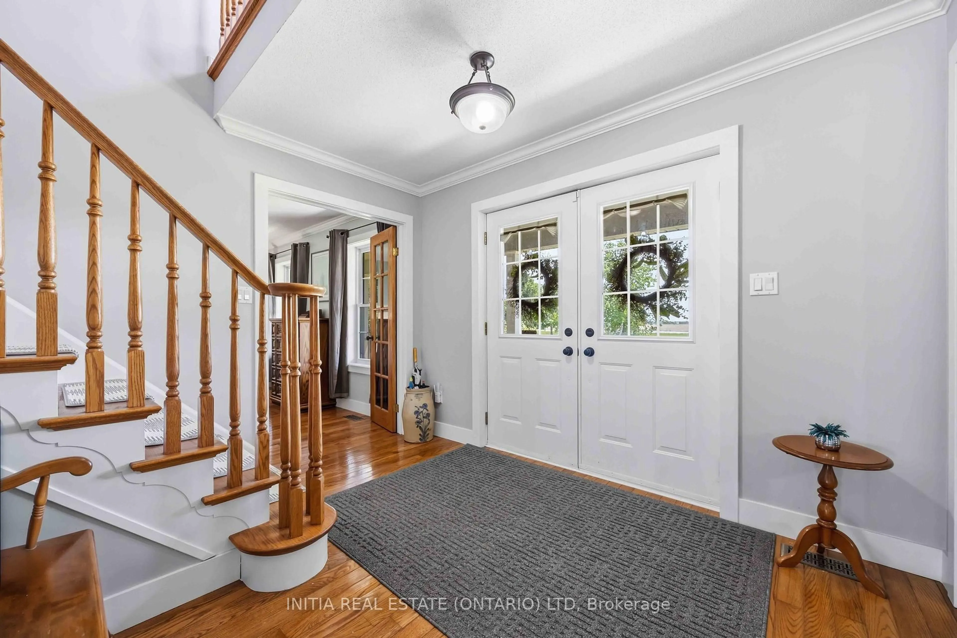 Indoor entryway for 6052 Courtright Line, Oil Springs Ontario N0N 1P0