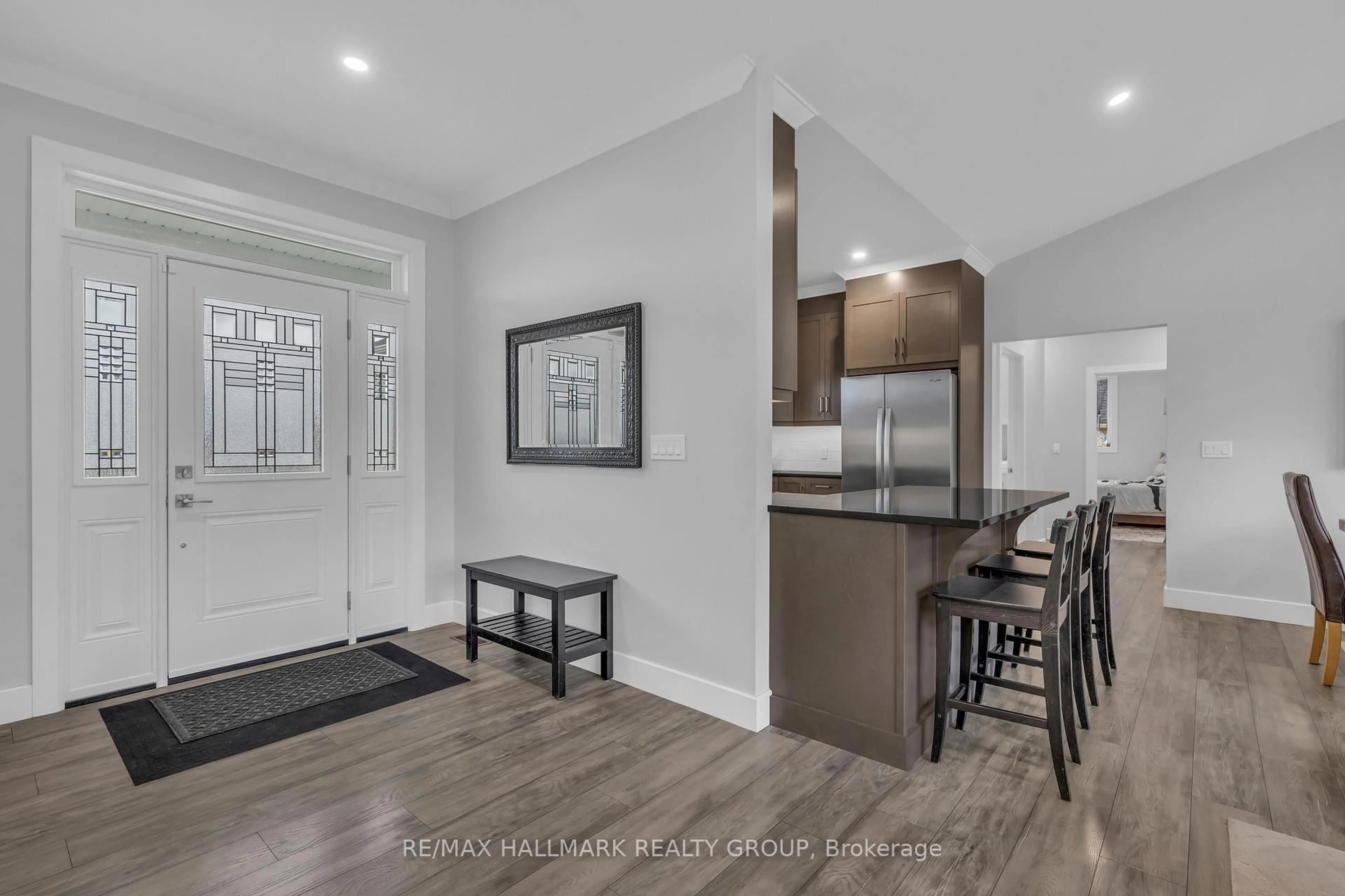Unknown for 1077 SHEARER Dr, Brockville Ontario K6V 7K1