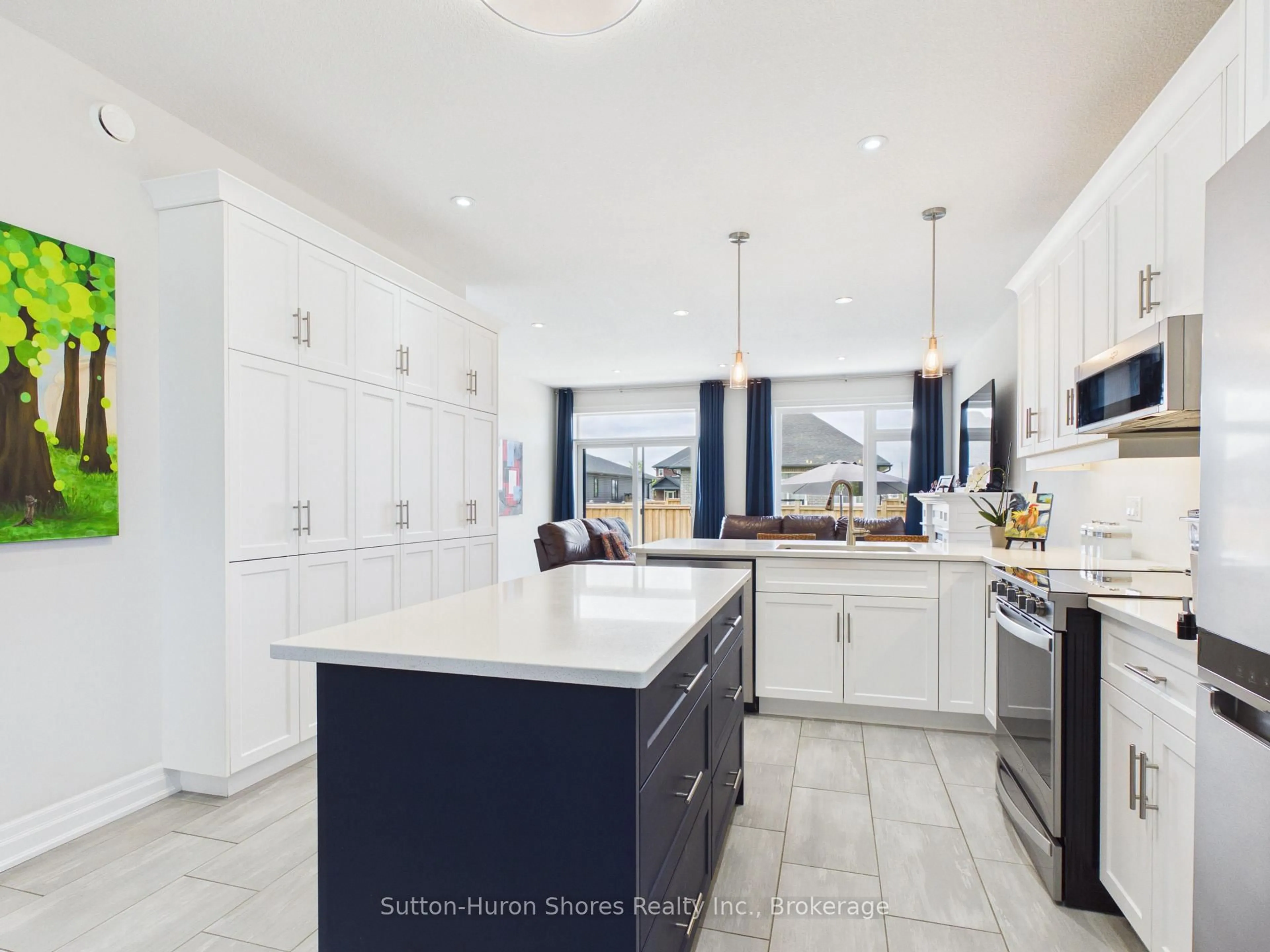 Open concept kitchen, ceramic/tile floor for 414 Mary Rose Ave, Saugeen Shores Ontario N0H 2C3