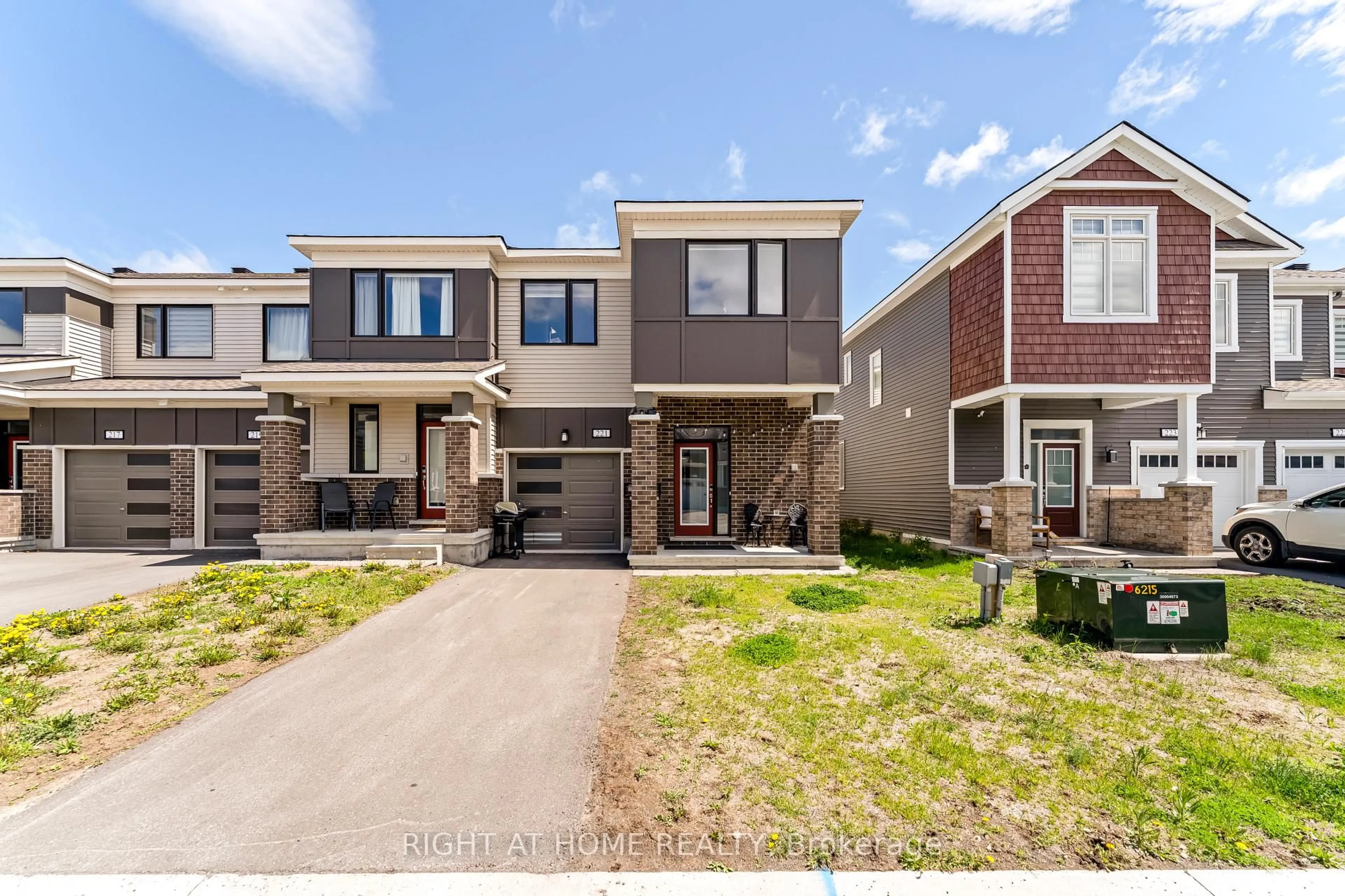 Home with brick exterior material, street for 221 Billrian Cres, Stittsville Ontario K2S 3A6