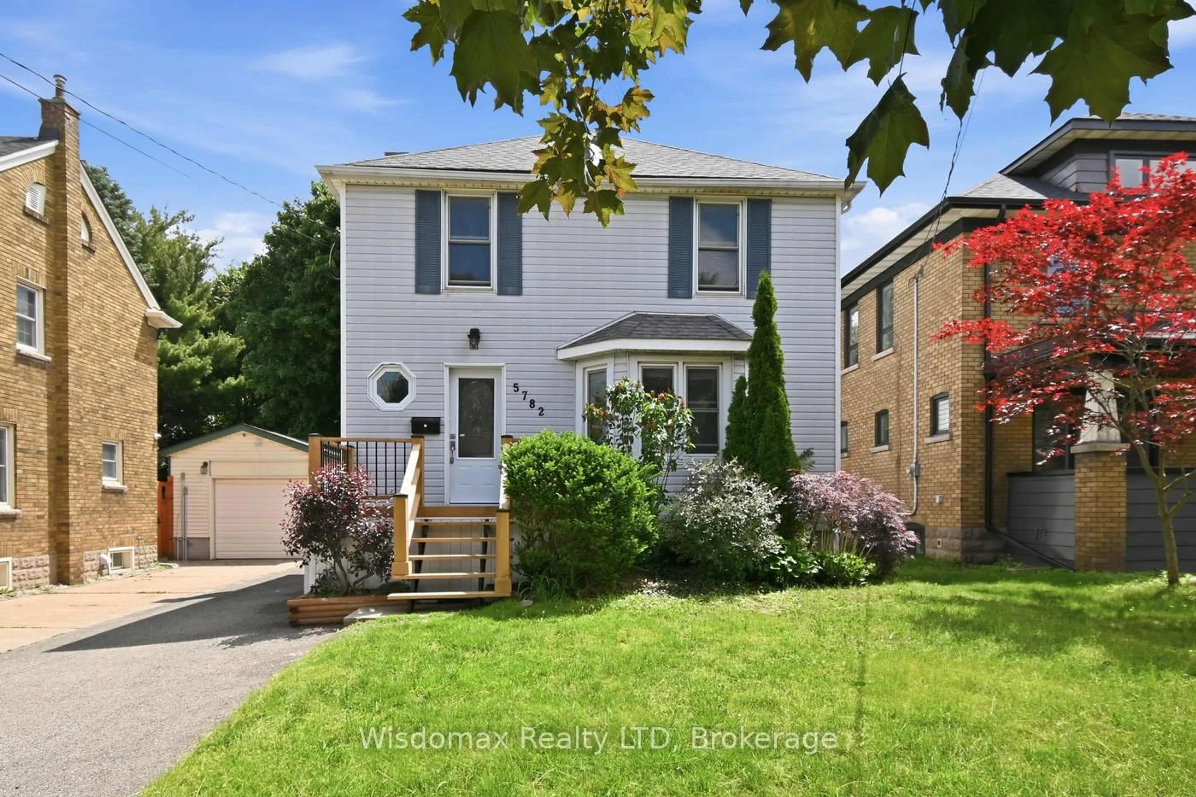 Home with brick exterior material, street for 5782 MOULAND St, Niagara Falls Ontario L2G 5N7