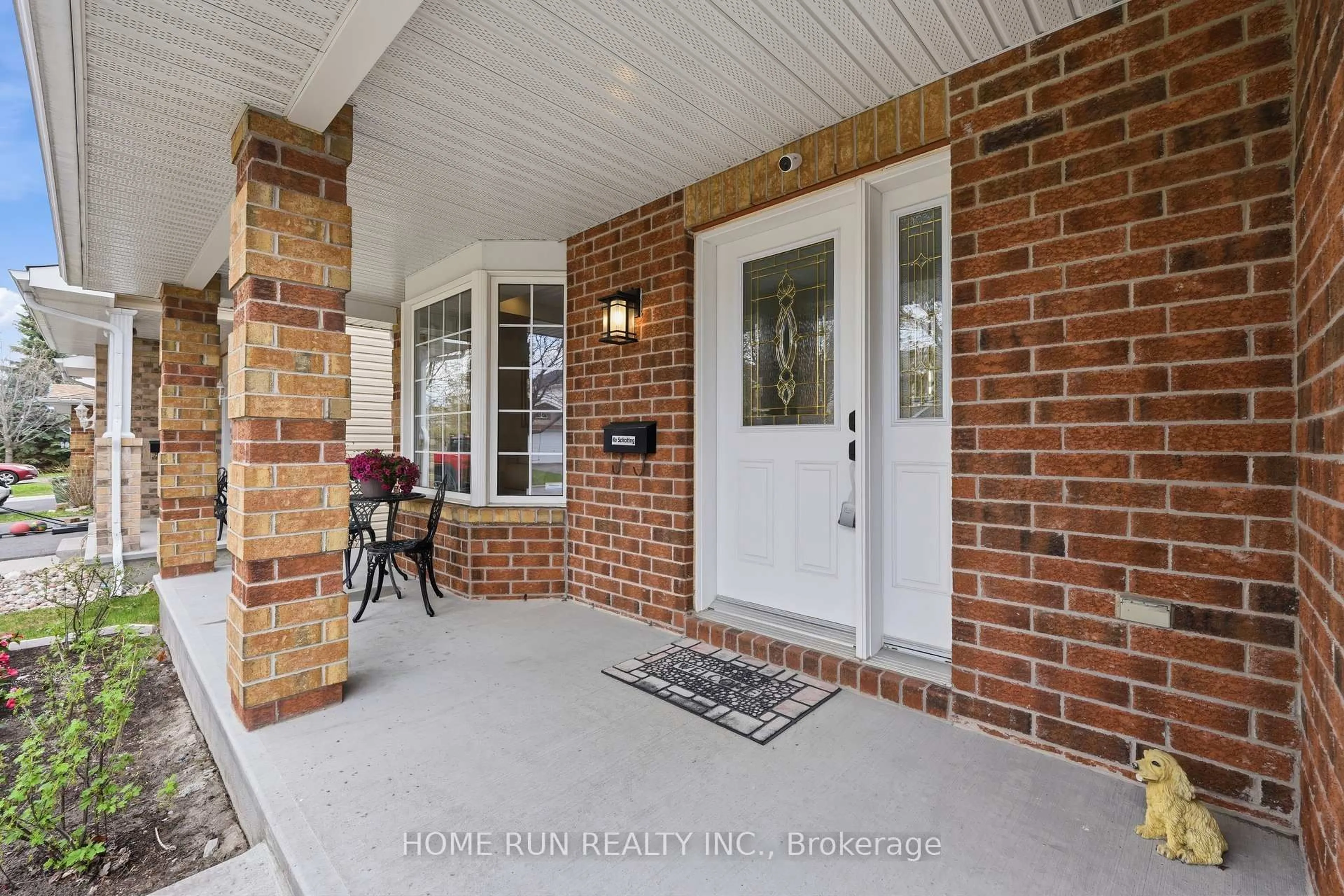 Unknown for 96 Woliston Cres, Kanata Ontario K2W 1G2