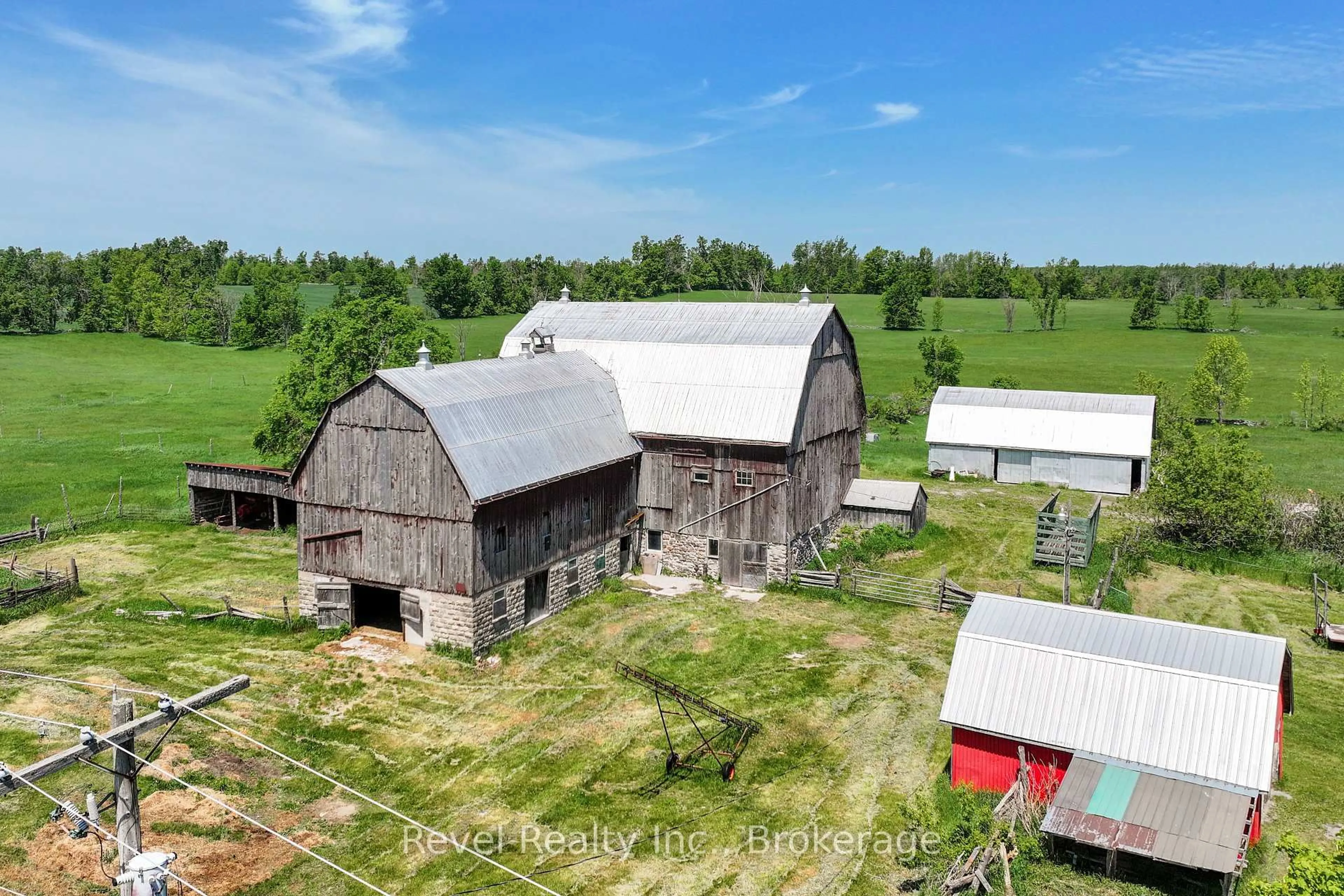 A pic from outside/outdoor area/front of a property/back of a property/a pic from drone, building for 203 Somerville Concession 5 Rd, Kawartha Lakes Ontario K0M 1K0