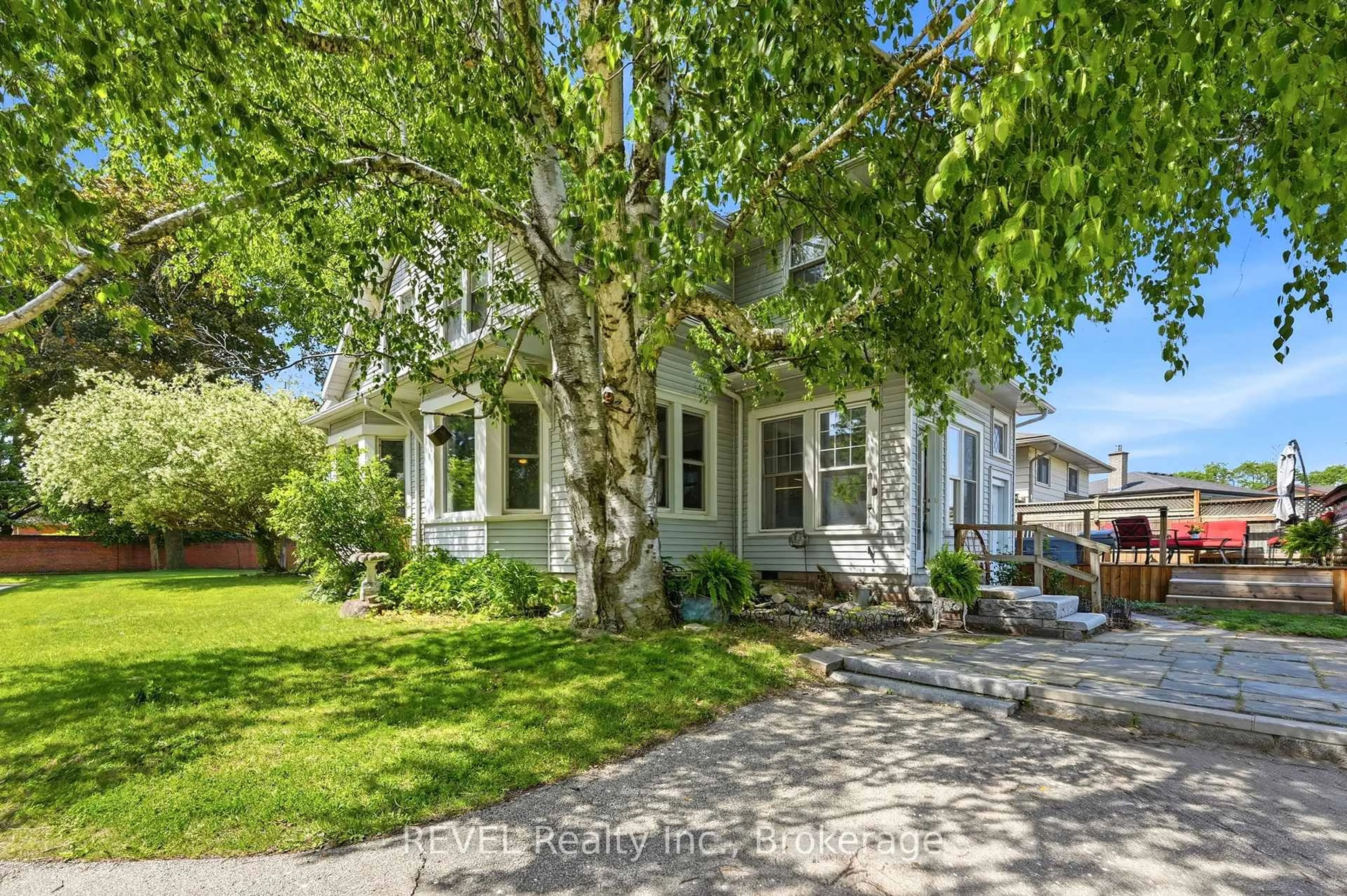 Unknown for 2732 Portage Rd, Niagara Falls Ontario L2J 2J3