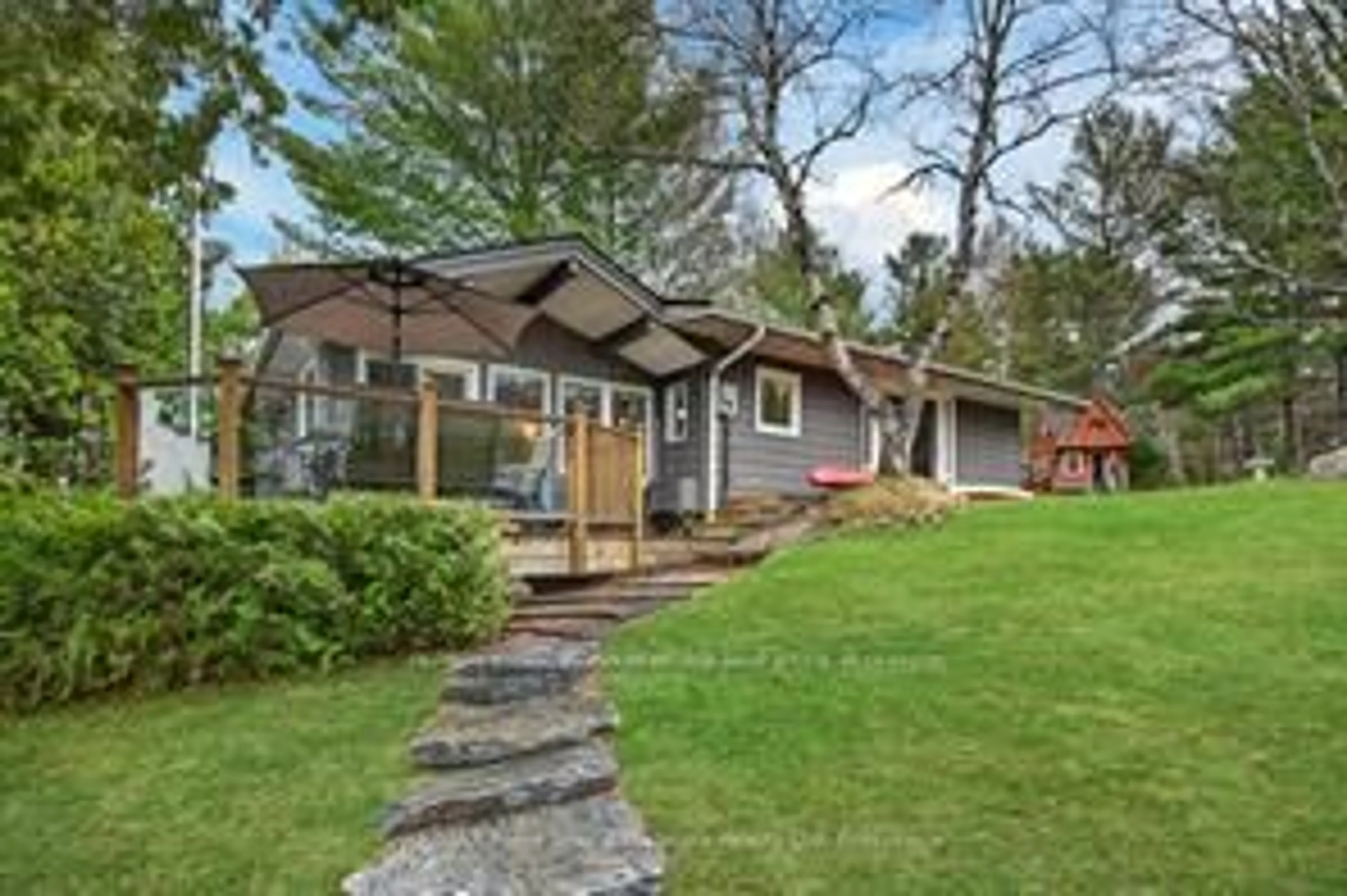 Home with vinyl exterior material, mountain view for 91 Gibson Bay Rd, Whitestone Ontario P0A 1G0