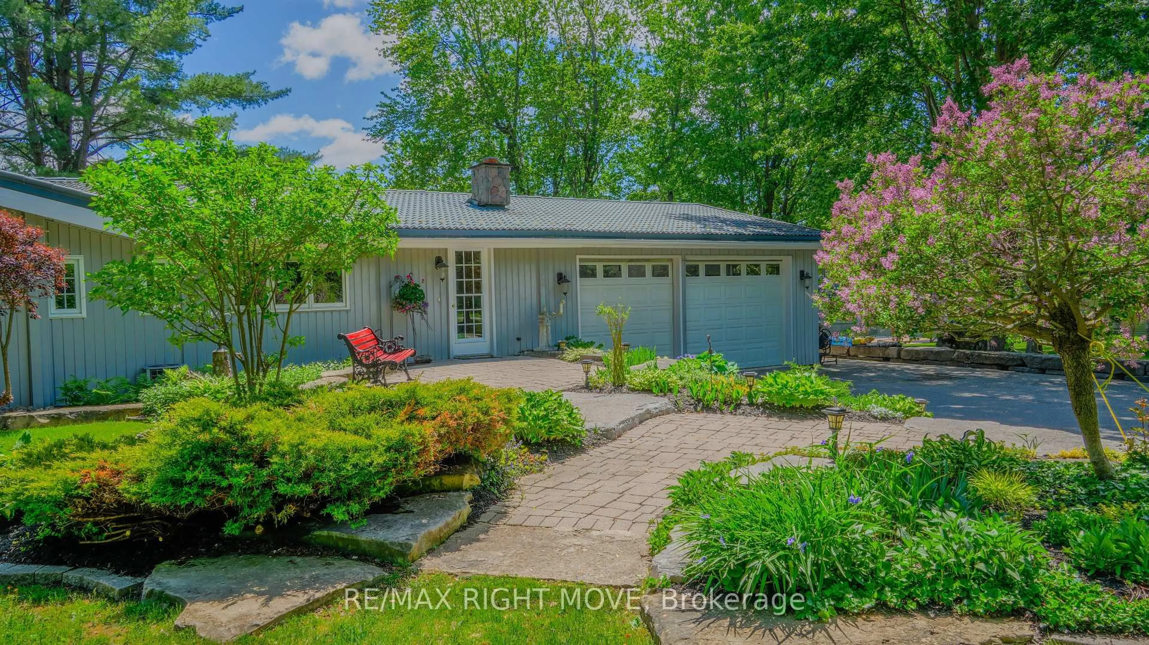 Unknown for 1092 Cowbell Lane, Gravenhurst Ontario P0E 1N0