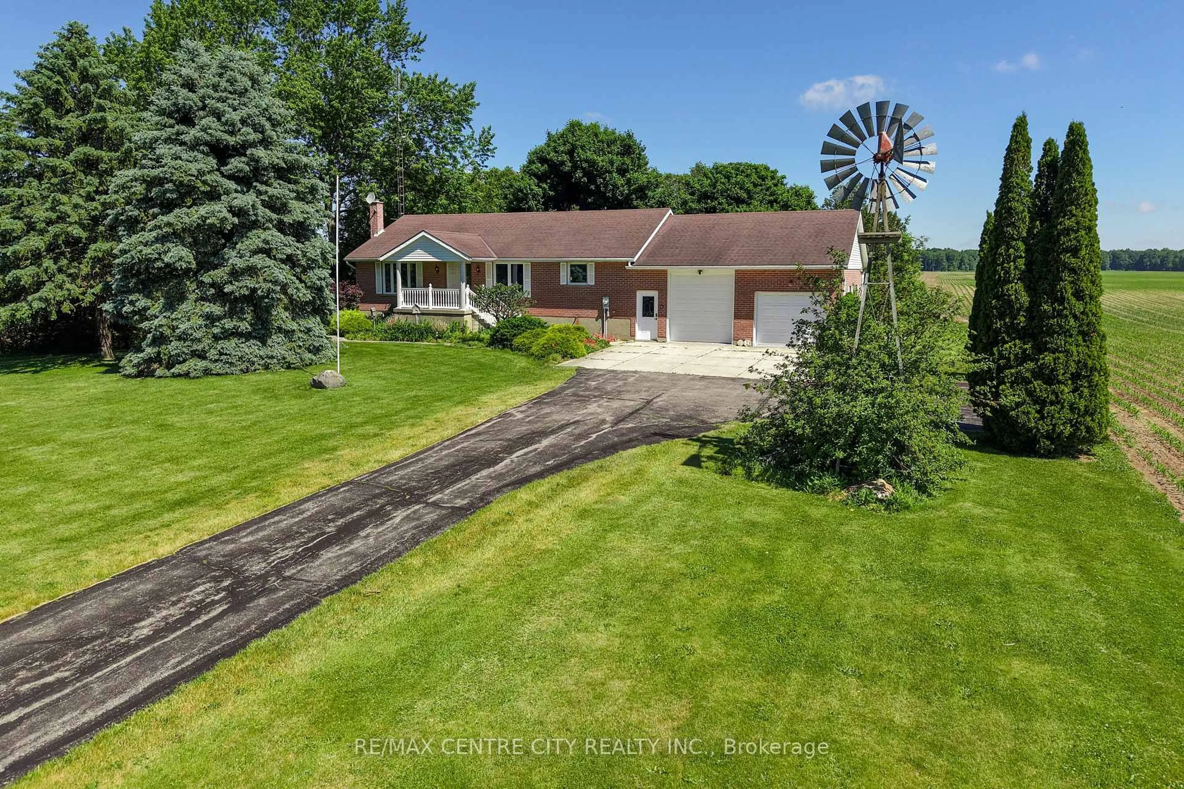 A pic from outside/outdoor area/front of a property/back of a property/a pic from drone, water/lake/river/ocean view for 2200 Katesville Dr, Adelaide Metcalfe Ontario N0M 2B0