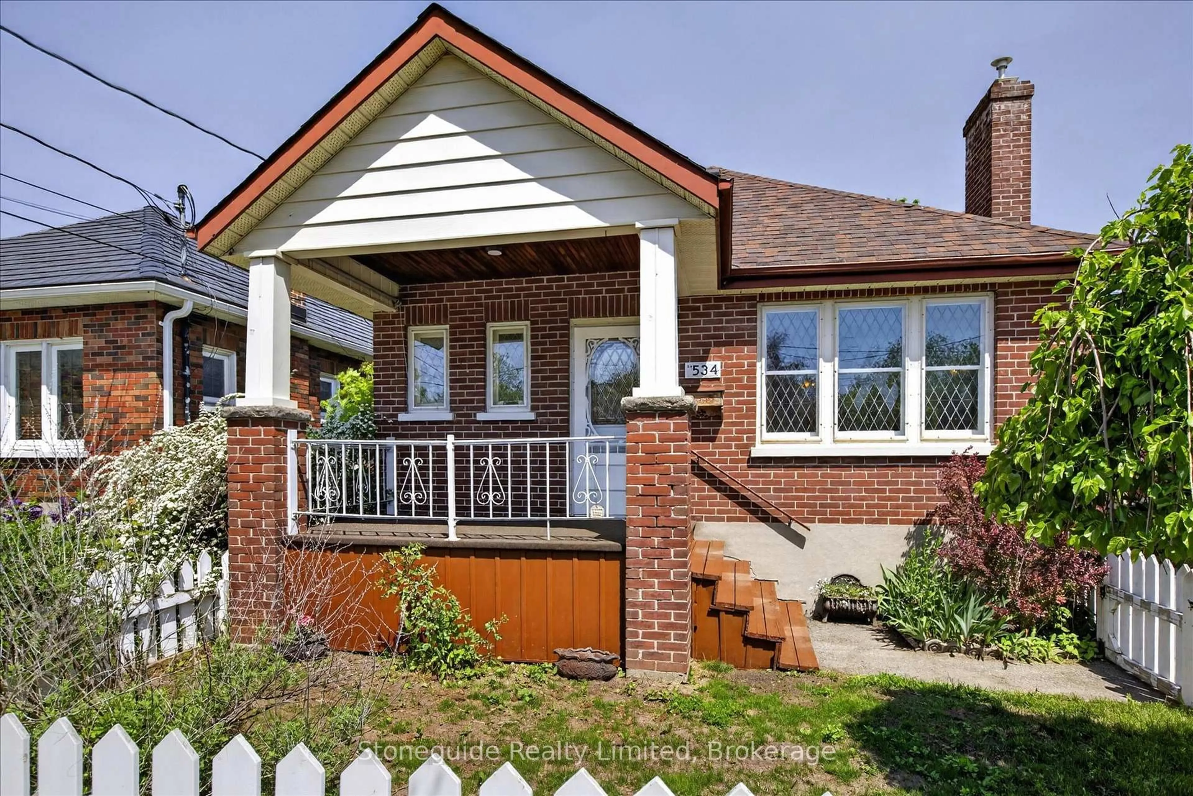 Home with brick exterior material, street for 534 Douglas Ave, Peterborough Ontario K9J 4L1