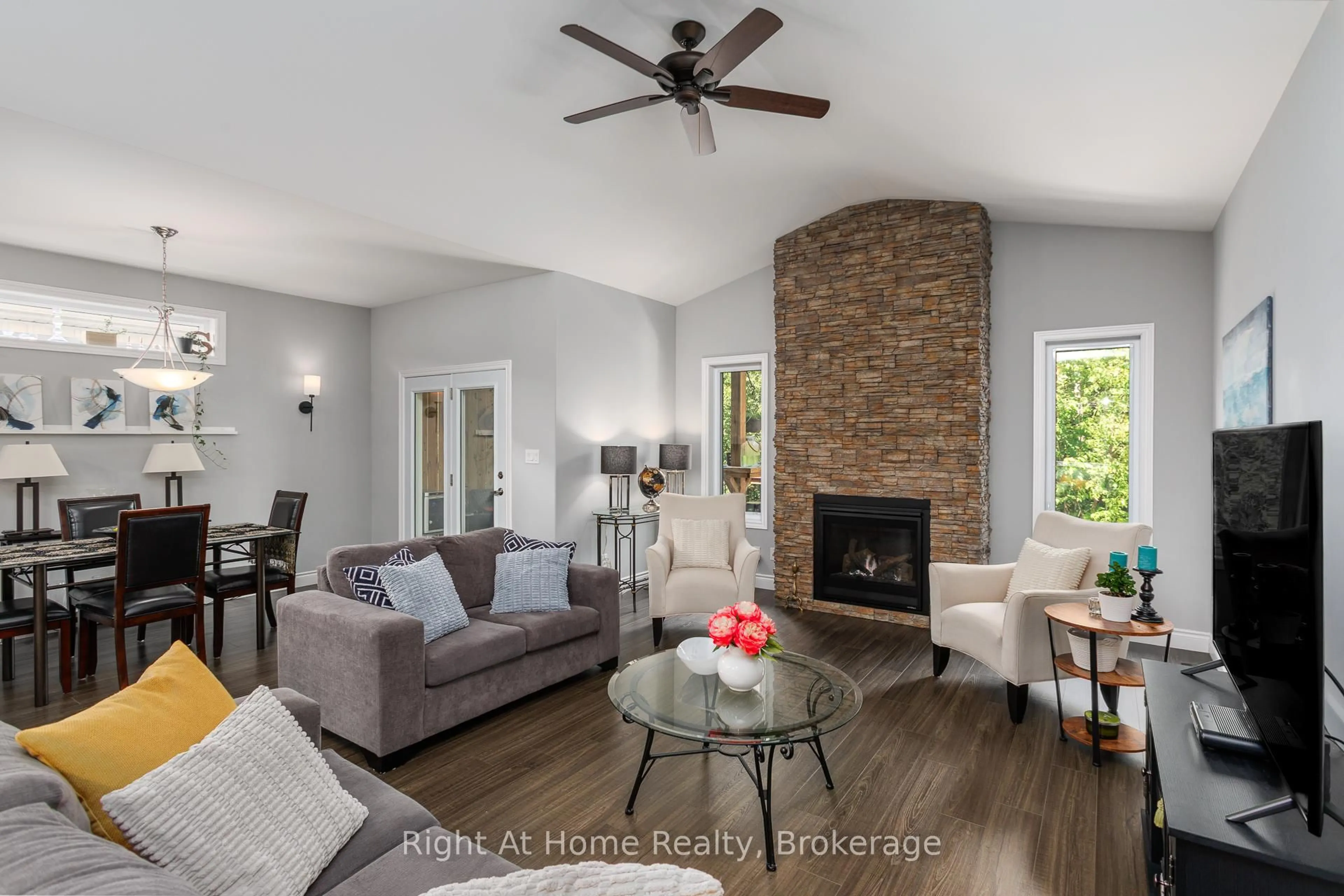 Living room with furniture, unknown for 40 Birchmount St, Quinte West Ontario K8V 0A8