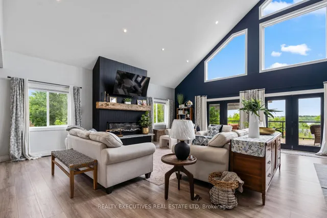 10115 County Road 2 Rd, South Dundas 4