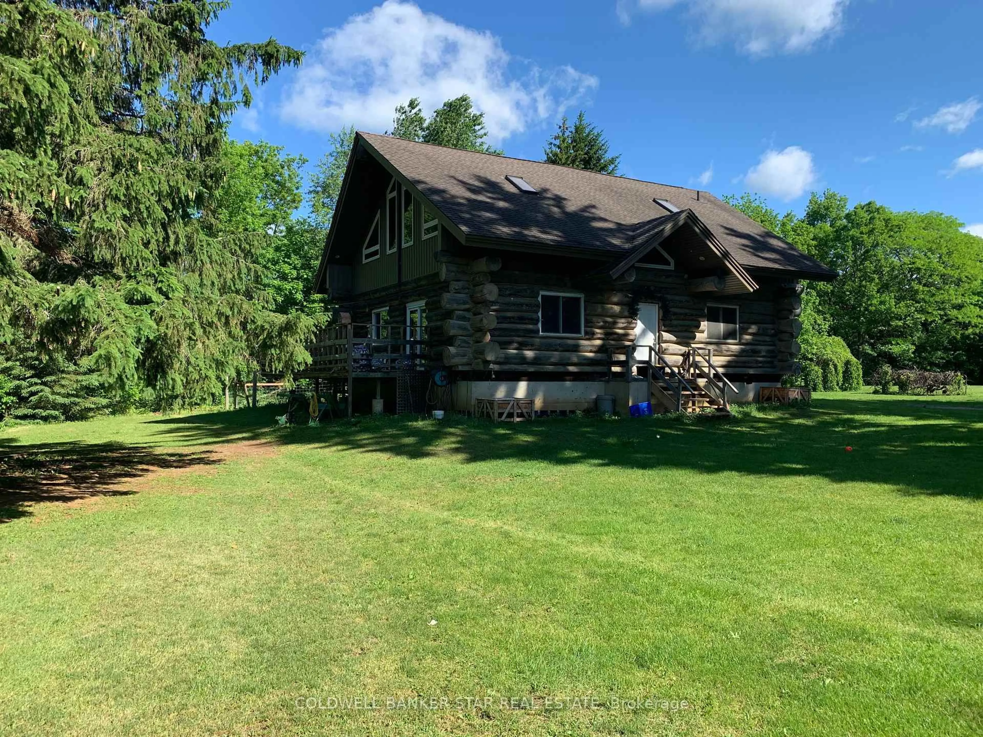A pic from outside/outdoor area/front of a property/back of a property/a pic from drone, building for 36352 Second Line, Southwold Ontario N0L 2G0