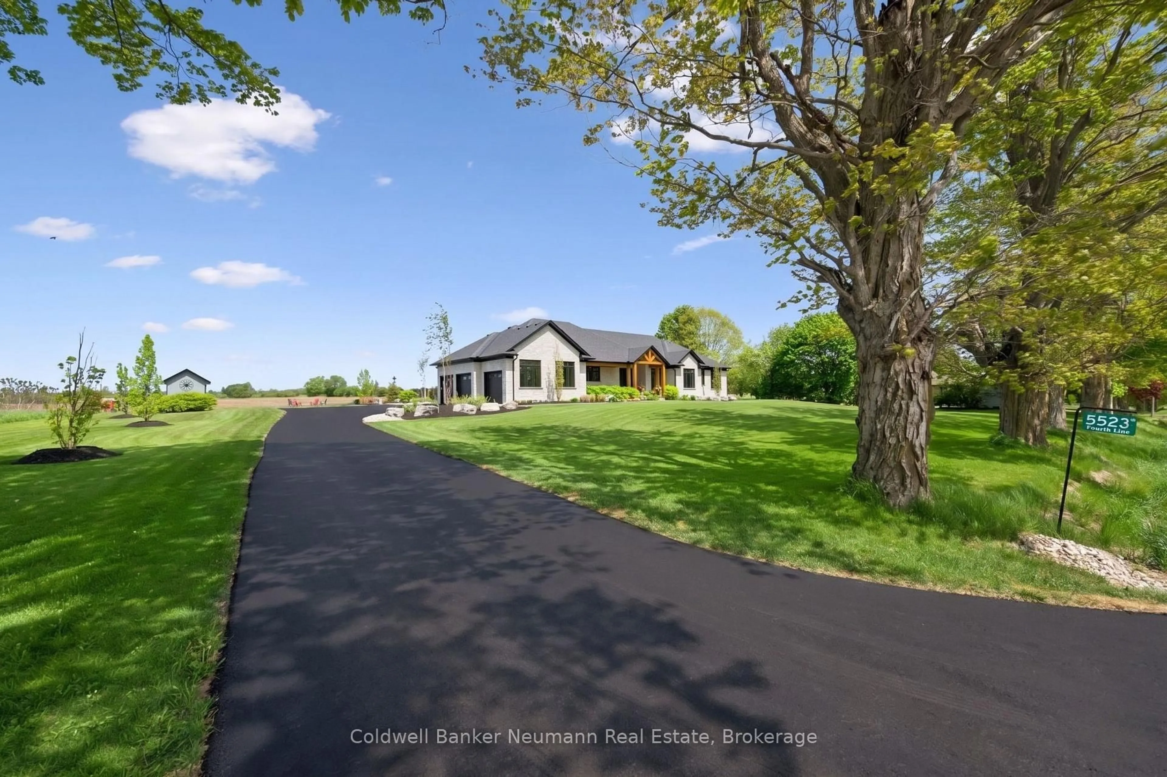 A pic from outside/outdoor area/front of a property/back of a property/a pic from drone, water/lake/river/ocean view for 5523 Fourth Line, Guelph/Eramosa Ontario N0B 2K0