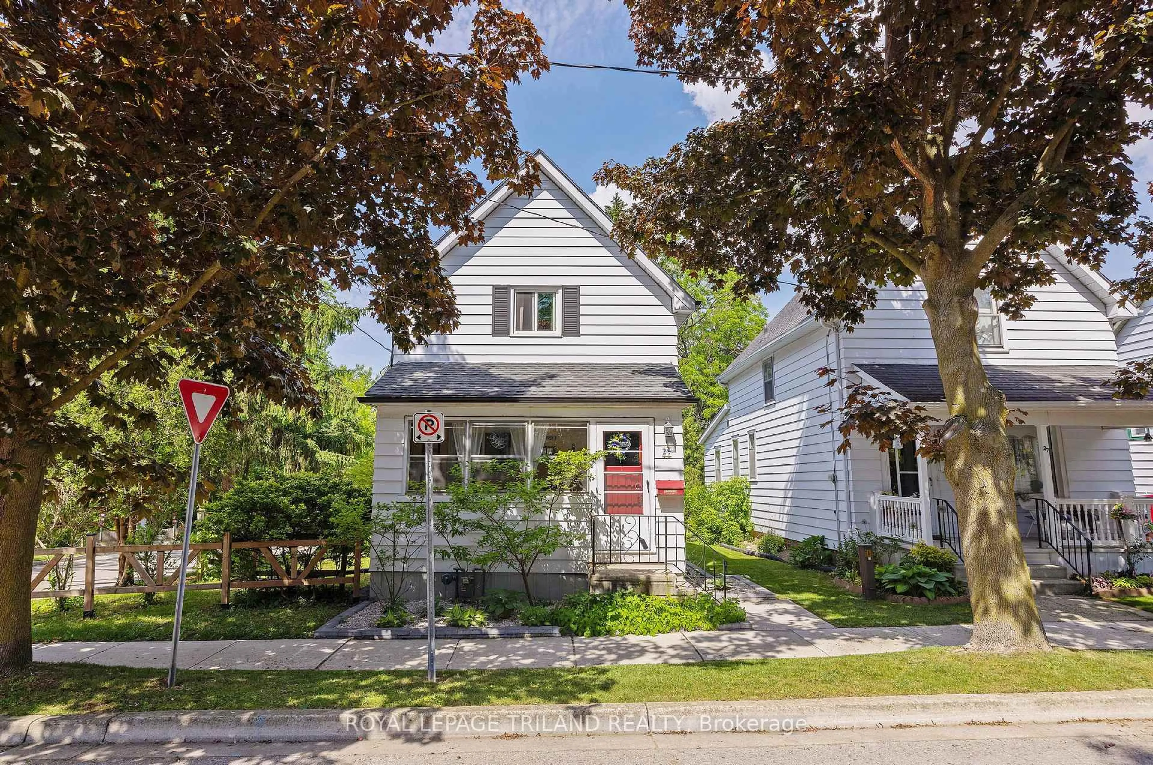 Unknown for 29 OLIVER St, St. Thomas Ontario N5R 3X3